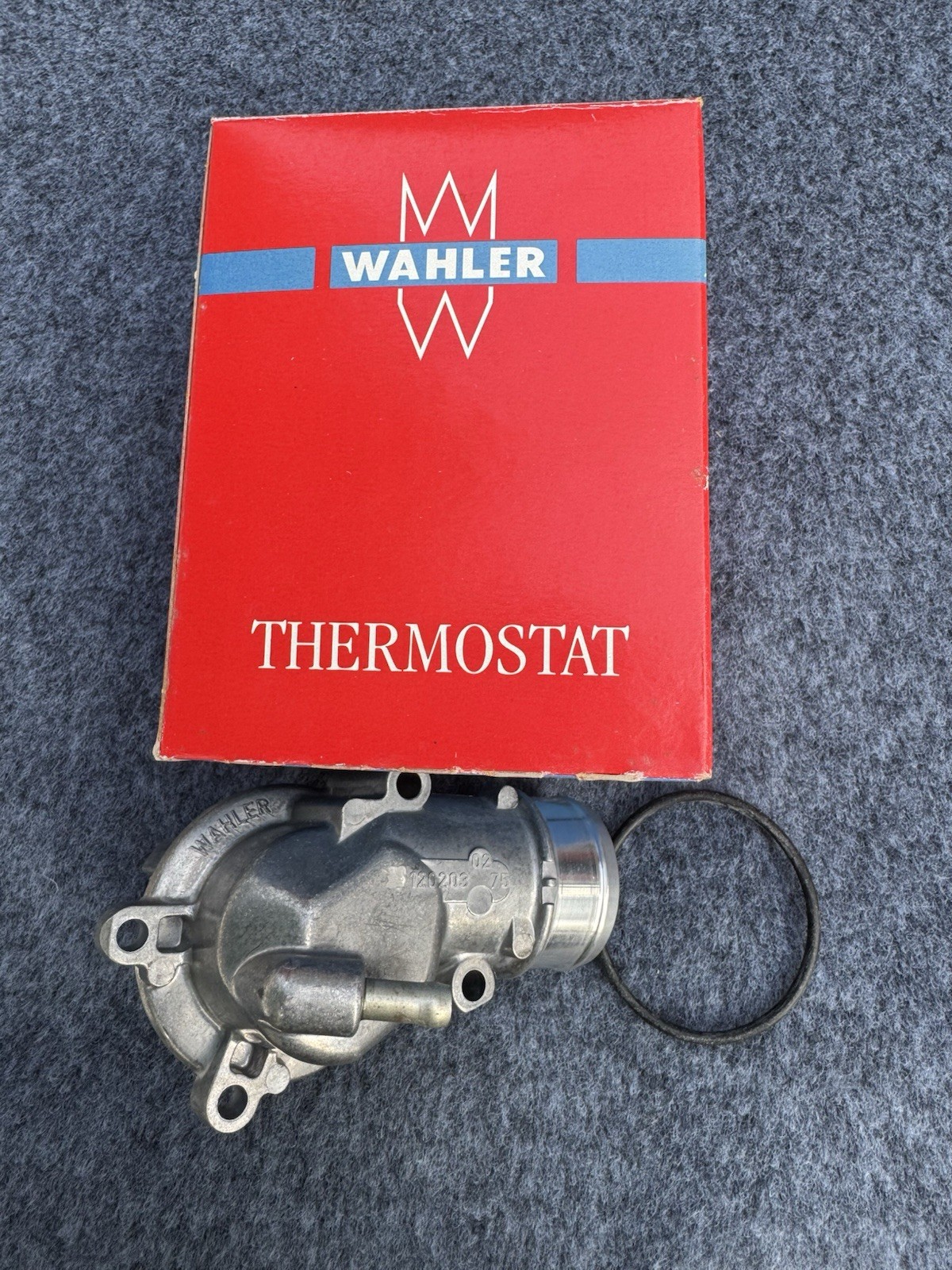 Mercedes Benz  M120 V12 WAHLER Thermostat 87 Degrees A1202000015  1202030275 NOS