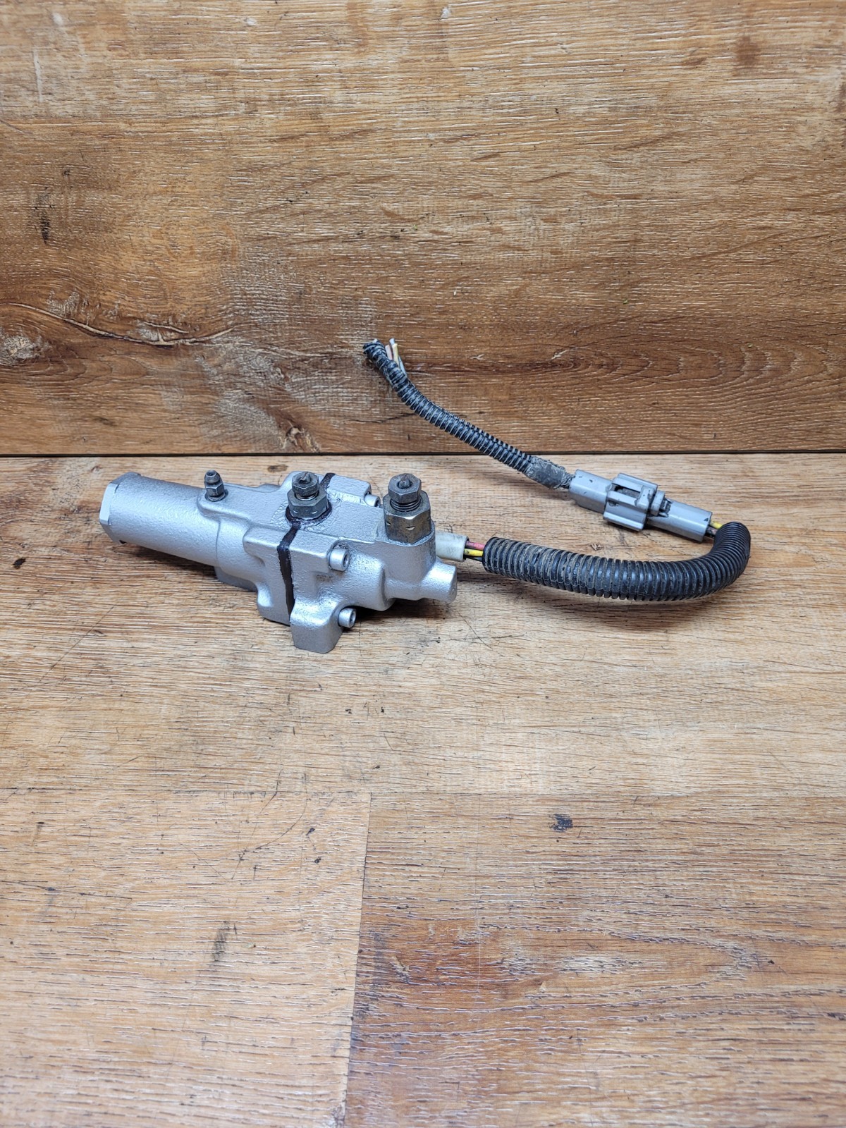 1995 1996 Ford F150 F250 F350 Bronco ABS Anti Lock Brake Hydraulic Valve Unit