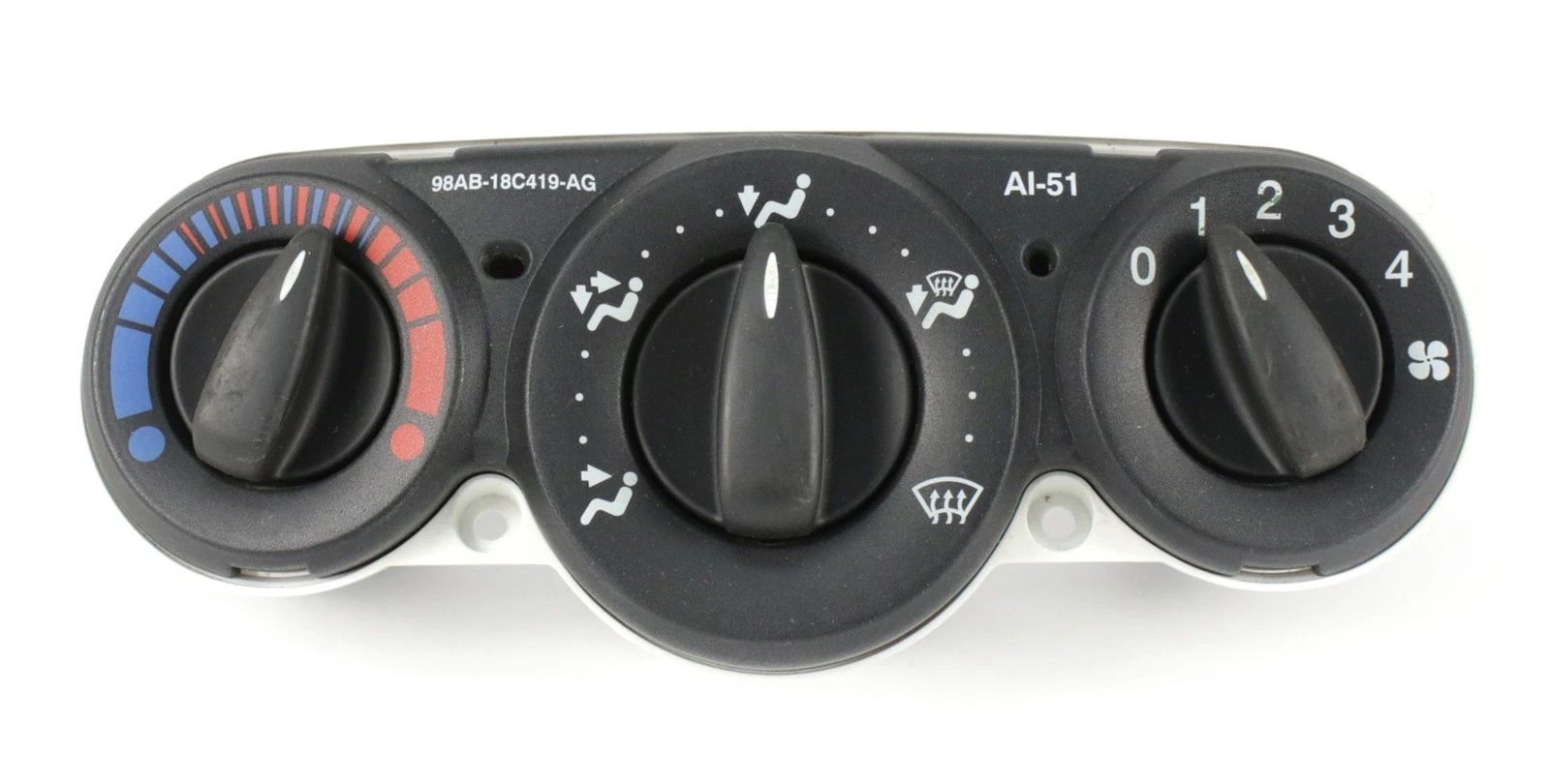 2000-2007 Ford Focus Manual Temperature Control Panel Part Number 98AB-18C419-AG 2000-2007 Ford Focus Manual Temperature Control Panel Part Number 98AB-18C419-AG