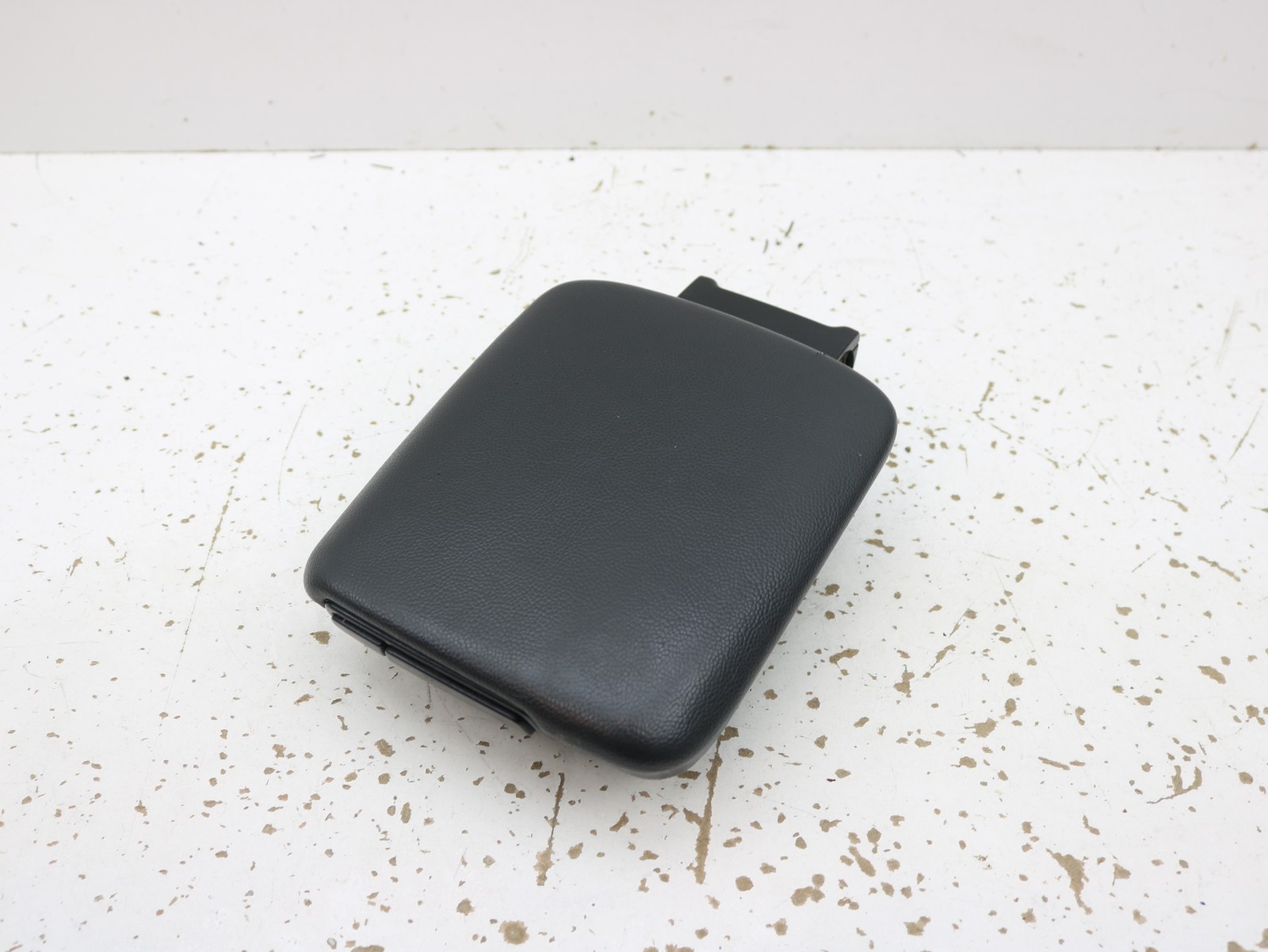 2008-2011 Volvo S40 V50 C70 C30 Center Console Armrest Storage Lid Black OEM