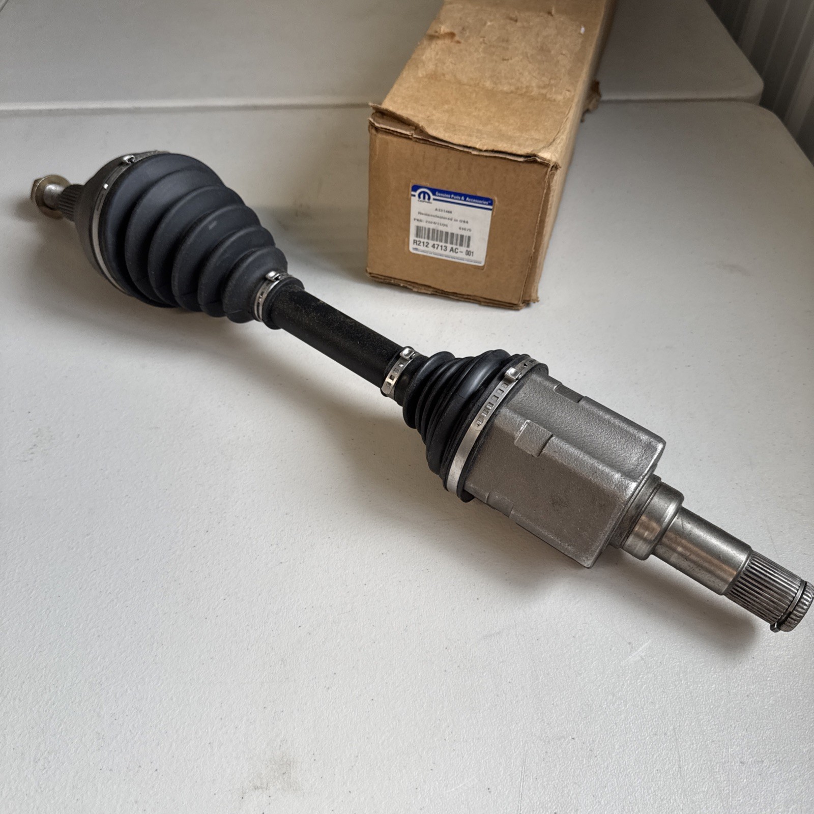 New OEM 2012-2015 Dodge Durango Grand Cherokee Left CV Axle R2124713AC