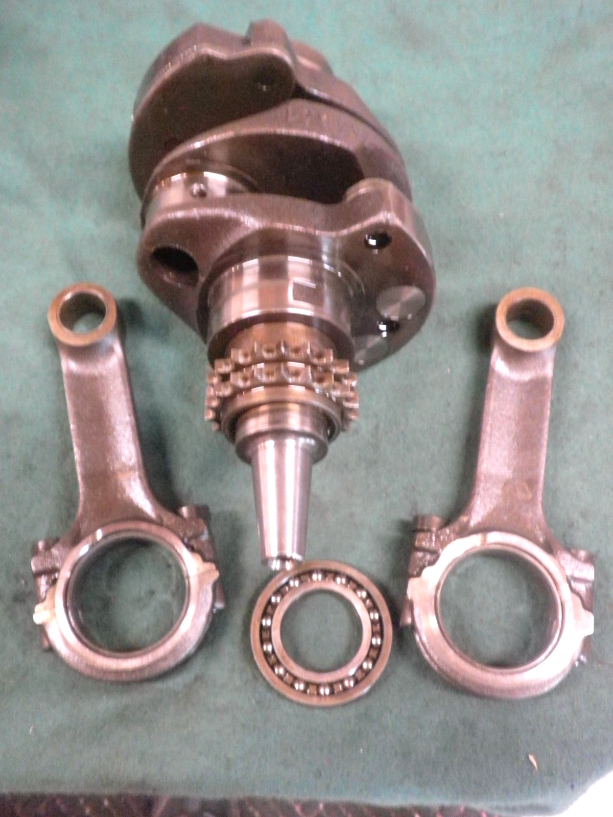 BMW Motorcycle airhead Crankshaft & Con Rods 1976-1978 can fit 1979 to 1995 also BMW Motorcycle airhead Crankshaft & Con Rods 1976-1978 can fit 1979 to 1995 also