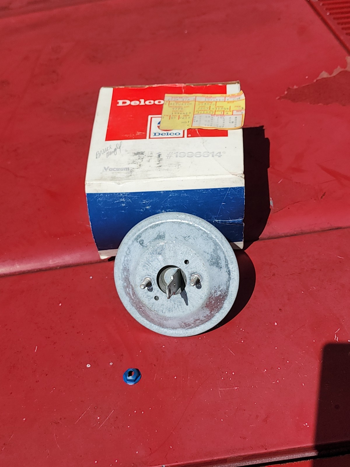 1976 1977 Impala Caprice LeSabre Electra Riviera Vacuum Actuator NOS GM 1996614