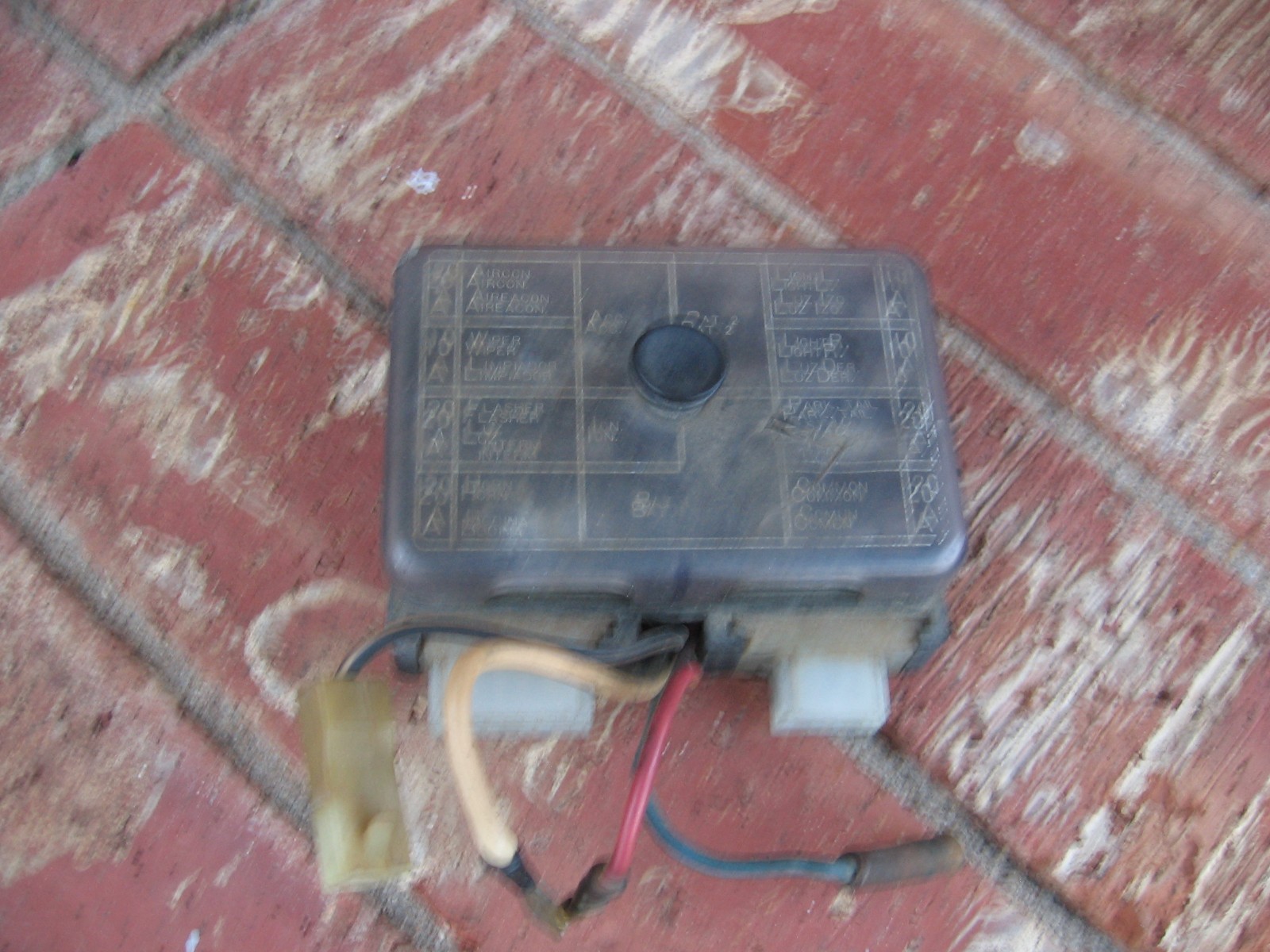Datsun 510 parts accessories used, fuse box