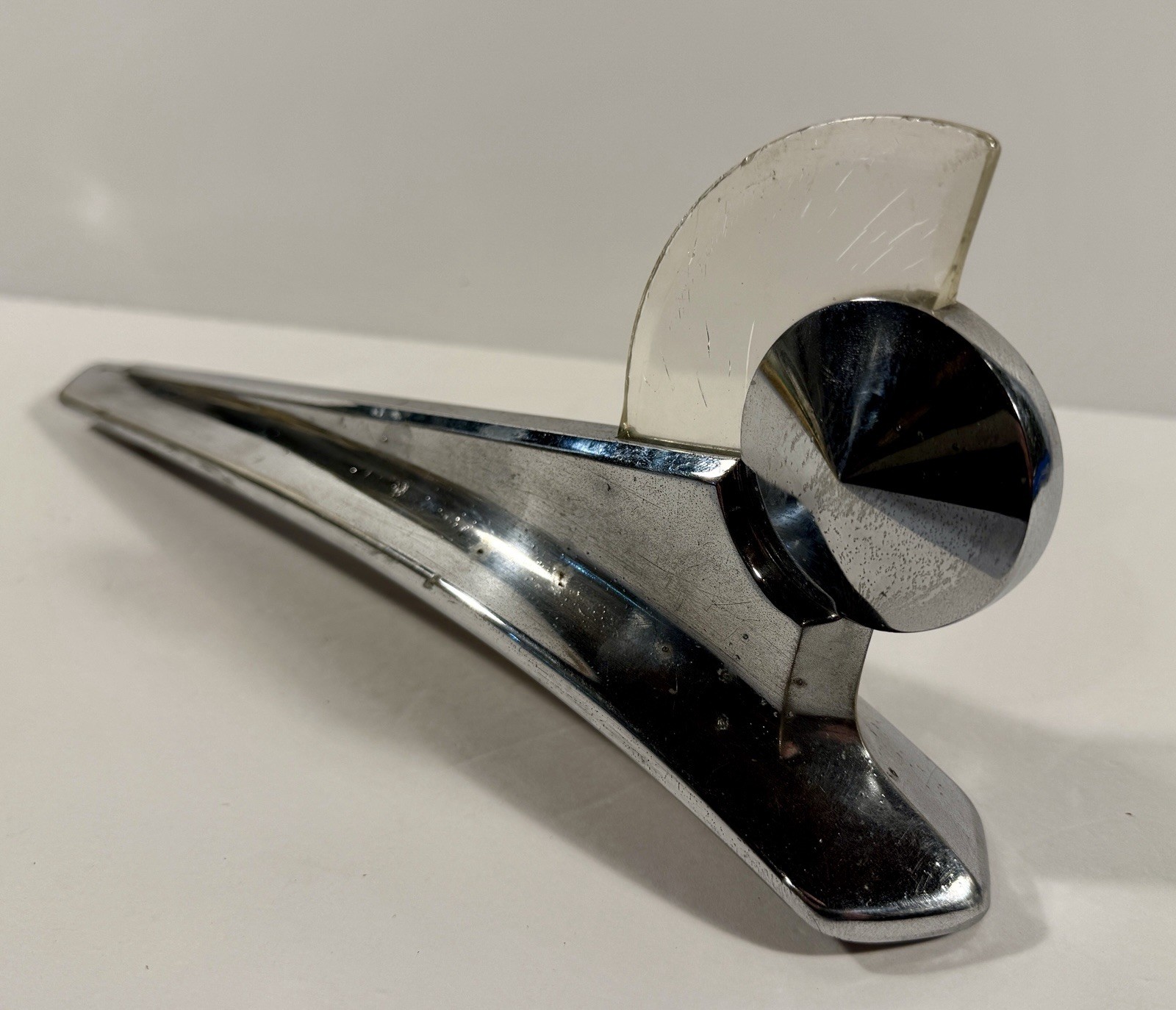 Vintage 1949 Ford Hood Ornament Chrome Lucite Mohawk 8A-16850 Casting 7981 OEM Vintage 1949 Ford Hood Ornament Chrome Lucite Mohawk 8A-16850 Casting 7981 OEM