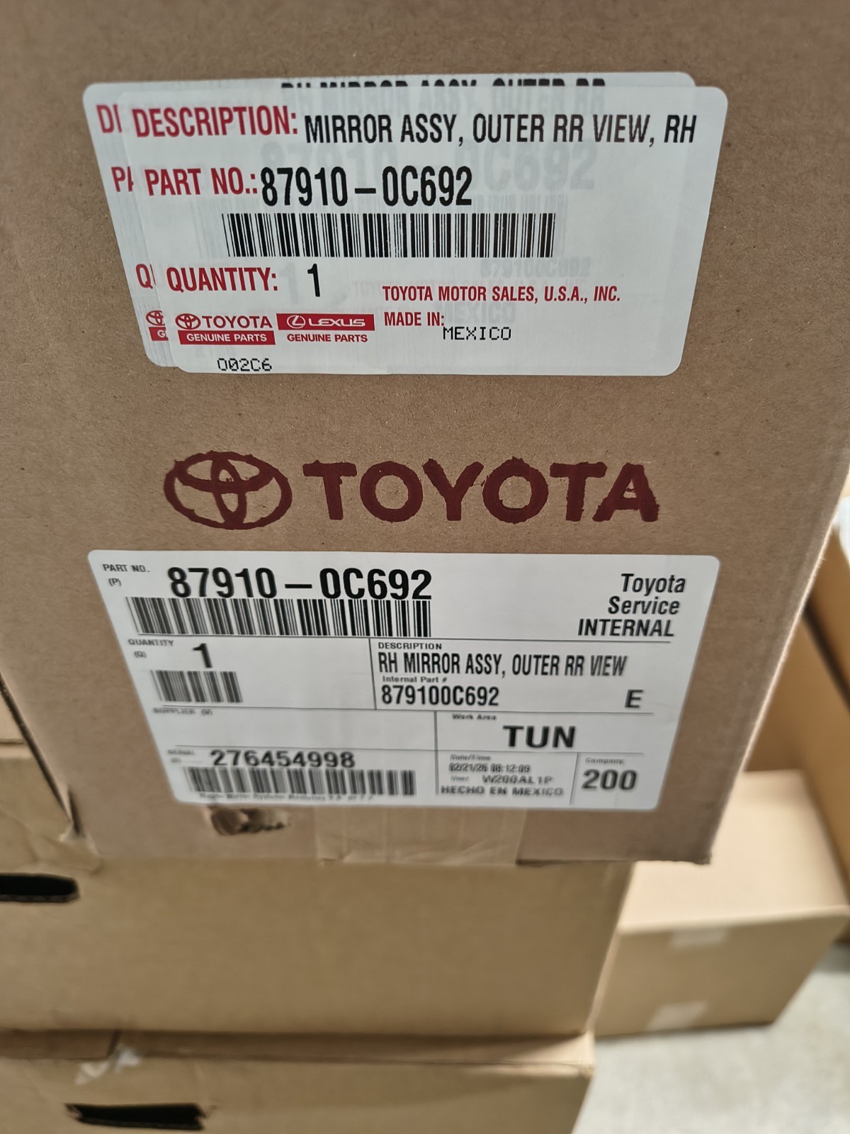 87910-0C692 OEM *BRAND NEW* 22-26 Tundra/23-25 Sequoia (RIGHT) PASSENGER Mirror 87910-0C692 OEM *BRAND NEW* 22-26 Tundra/23-25 Sequoia (RIGHT) PASSENGER Mirror