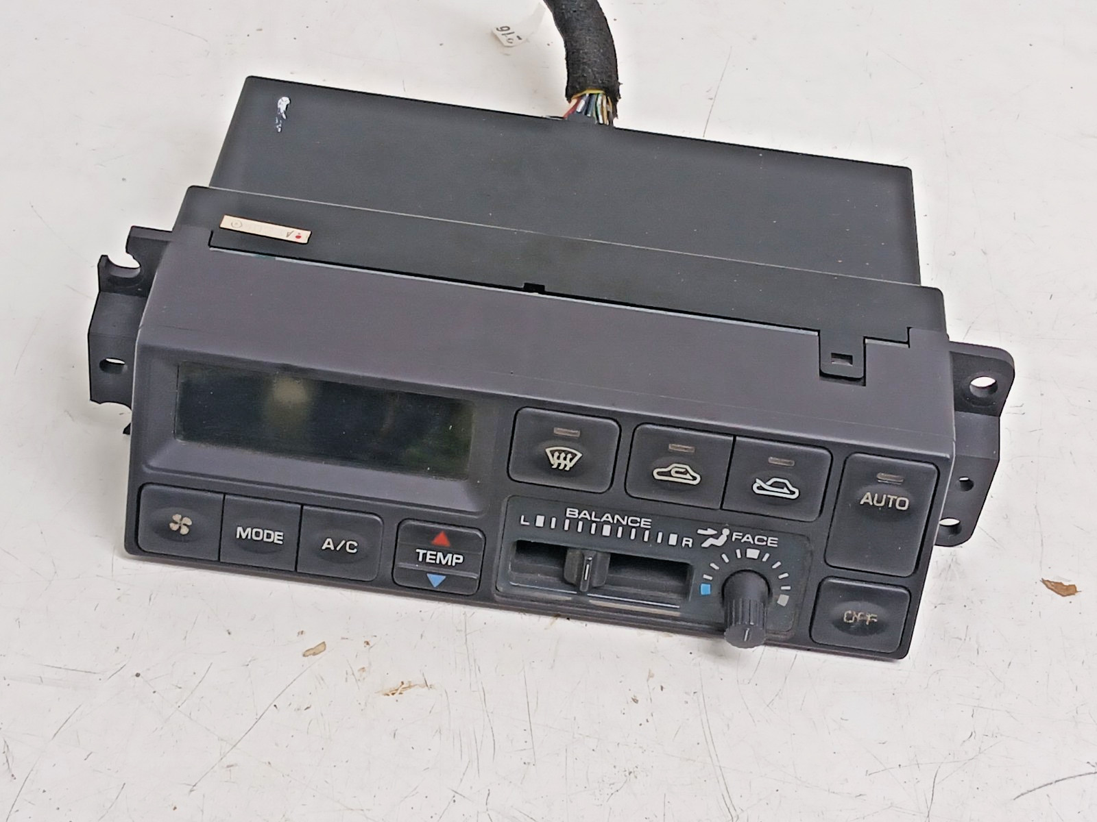 JDM MAZDA EUNOS COSMO JCESE A/C CLIMATE CONTROL CENTER CONSOLE OEM JDM MAZDA EUNOS COSMO JCESE A/C CLIMATE CONTROL CENTER CONSOLE OEM