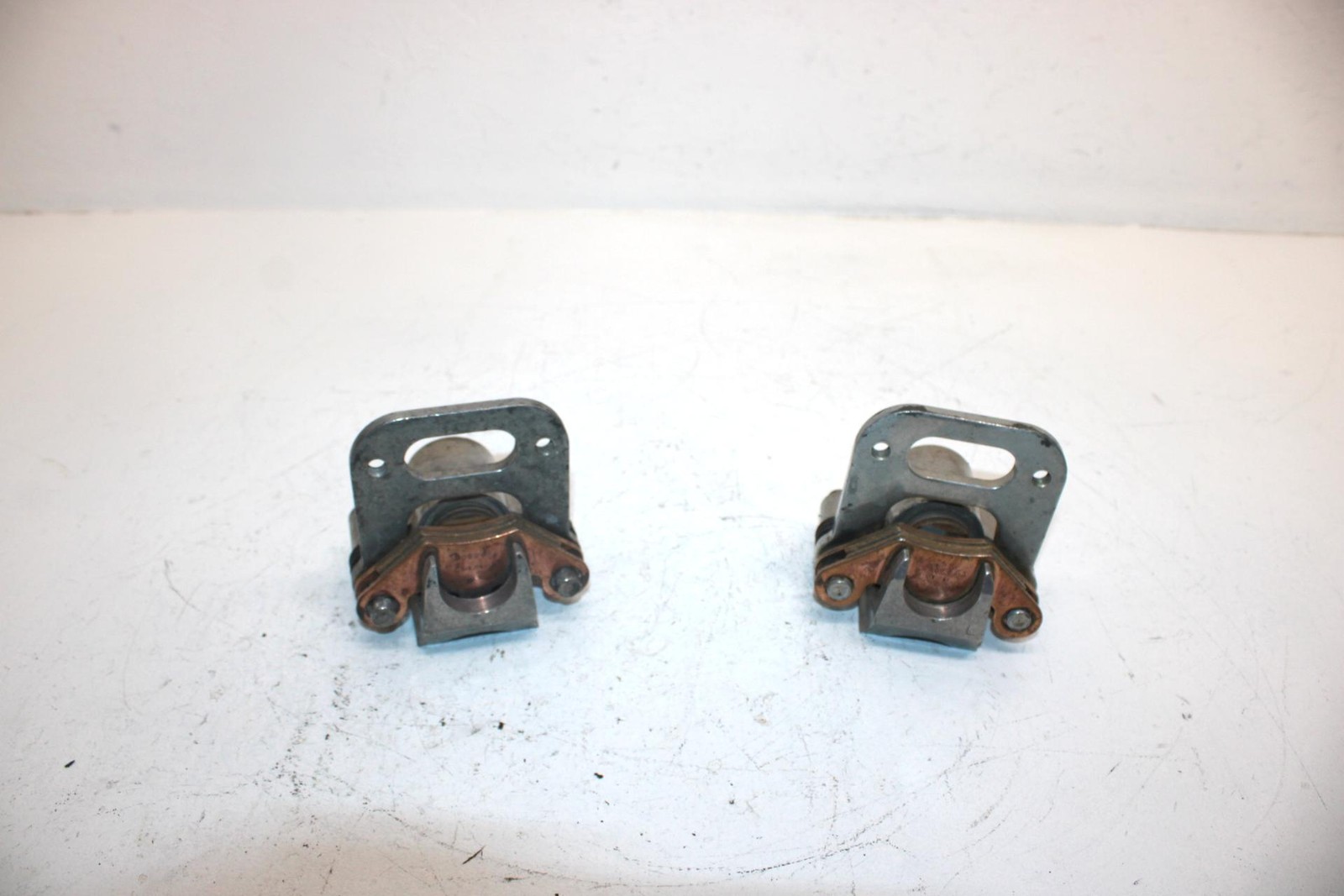 1999 Polaris Big Boss 500 Oem Front Brake Caliper Set 5131115 5133879 Q5441
