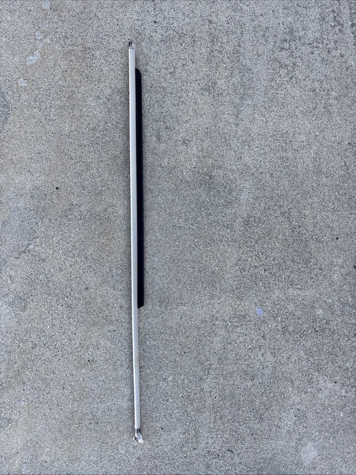 PORSCHE 911/912E/930 UPPER DOOR TRIM MOLDING PASSENGER SIDE CHROME COUPE