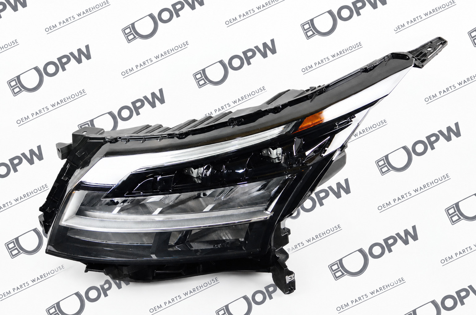 Perfect 2022-2026 Nissan Pathfinder Platinum SL Chrome LED Headlight Left LH OEM Perfect 2022-2026 Nissan Pathfinder Platinum SL Chrome LED Headlight Left LH OEM