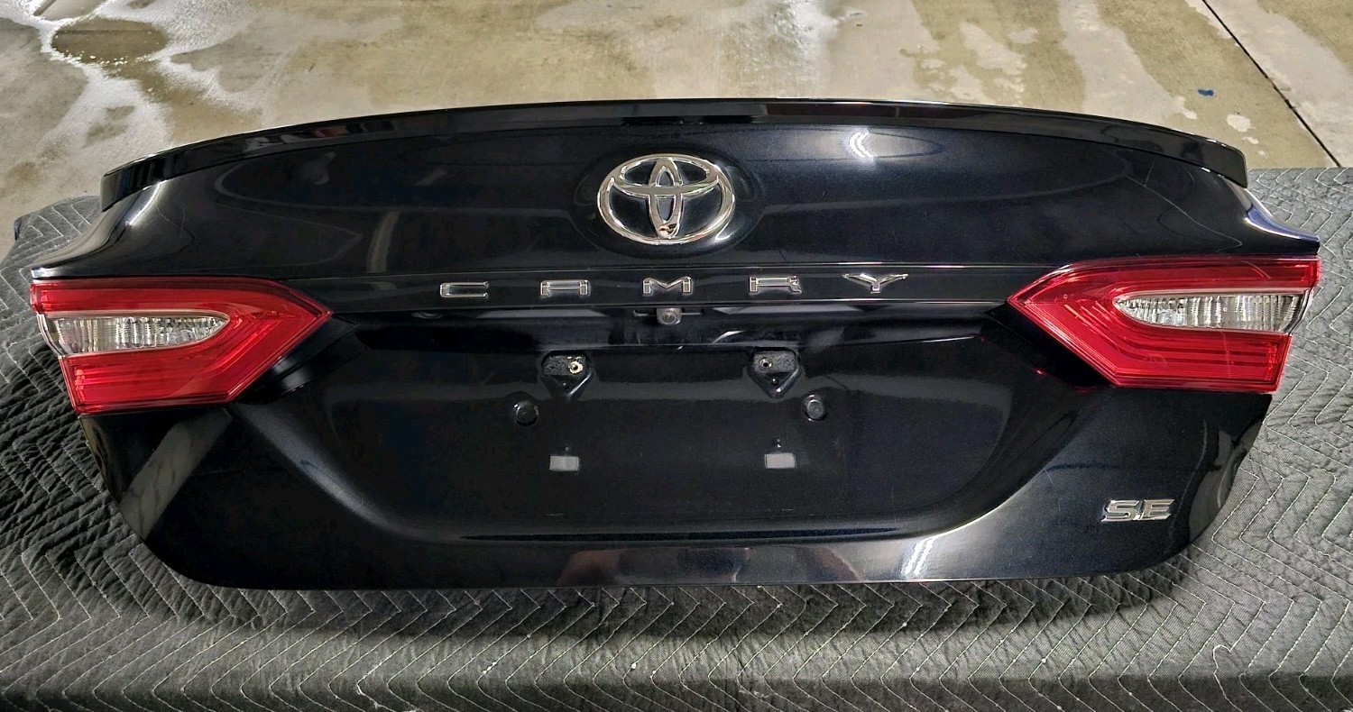 2018-24 Toyota Camry Genuine Trunk Lid (NO SHIPPING)