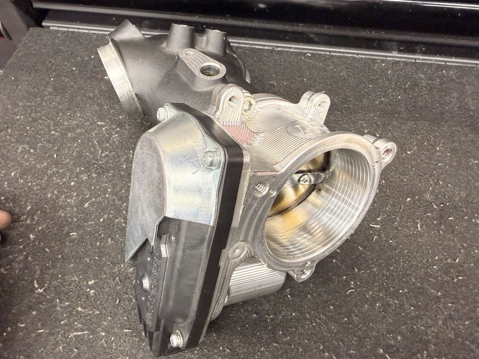 Harley Davidson M8 62mm HPi Throttle Body And Feuling BA Intake Kit