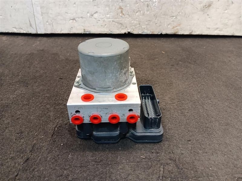 2020-2022 Toyota C-HR ABS Anti-Lock Brake Actuator Pump Assembly Japan Built OEM