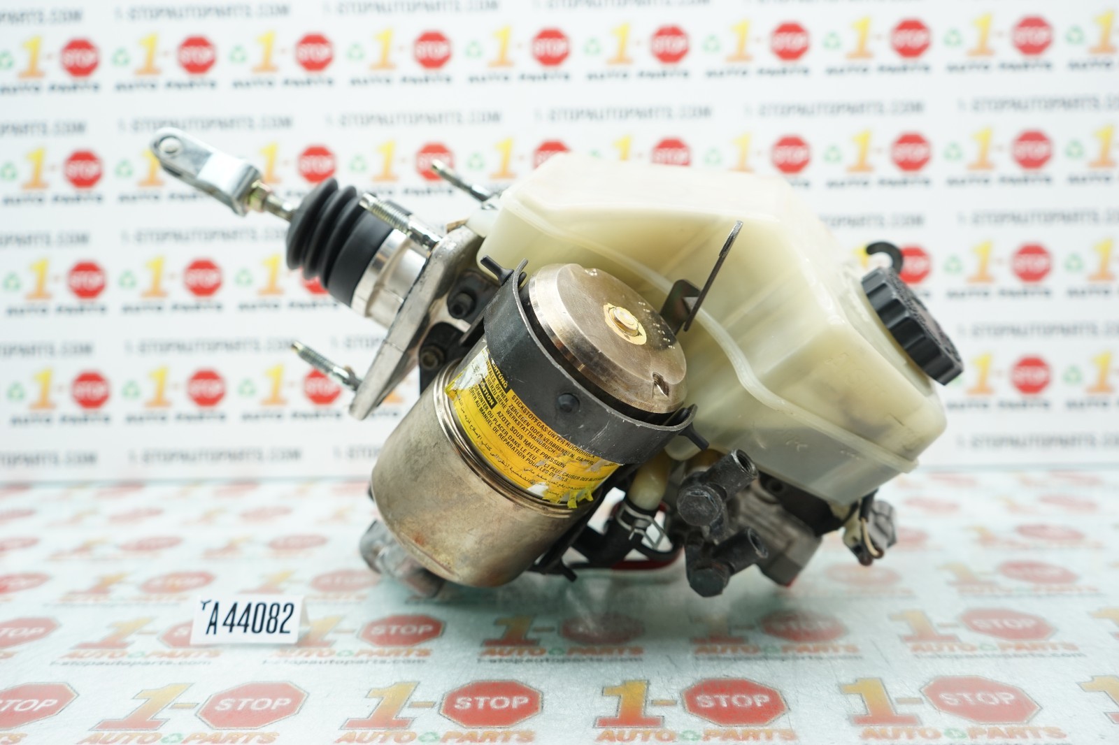 1998-2000 GS300 ANTILOCK BRAKE PART ACTUATOR PUMP 4702530160 OEM 1998-2000 GS300 ANTILOCK BRAKE PART ACTUATOR PUMP 4702530160 OEM