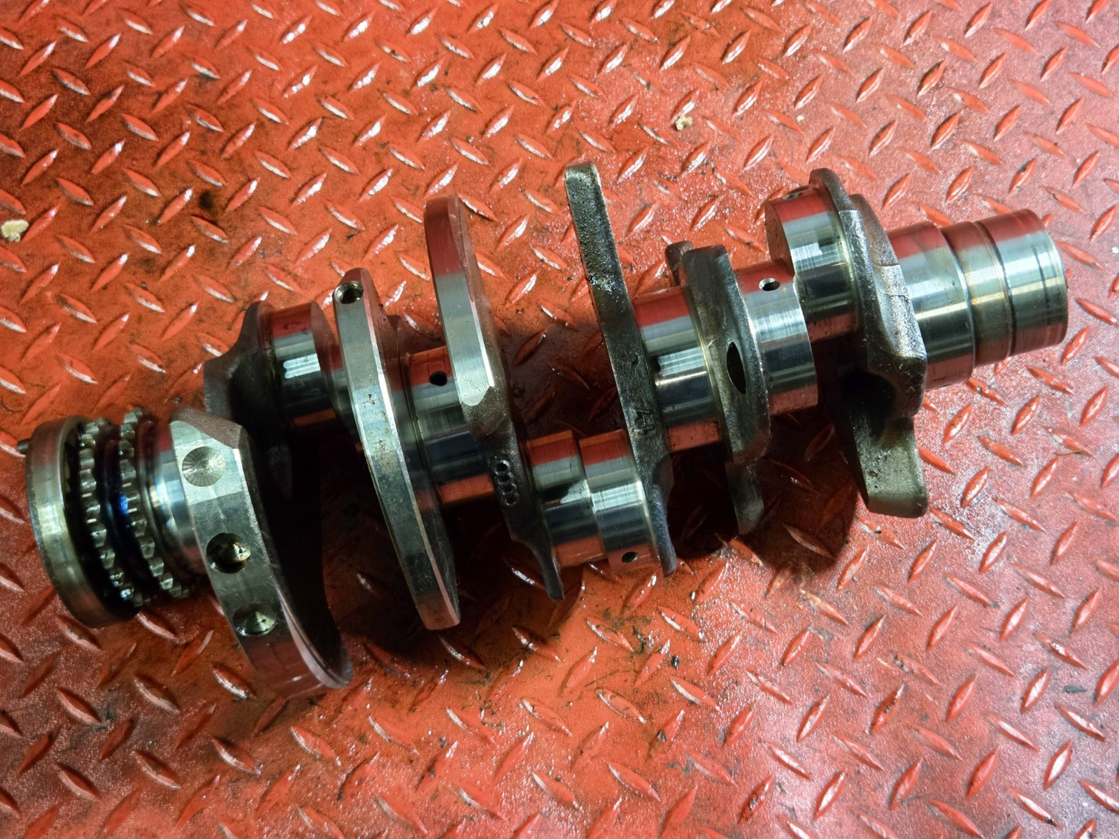 13-24 Audi A6 A7 A8 Q7 S4 S5 C7 4M 3.0L CRE Crankshaft OEM 06E105101AK NOTE**** 13-24 Audi A6 A7 A8 Q7 S4 S5 C7 4M 3.0L CRE Crankshaft OEM 06E105101AK NOTE****