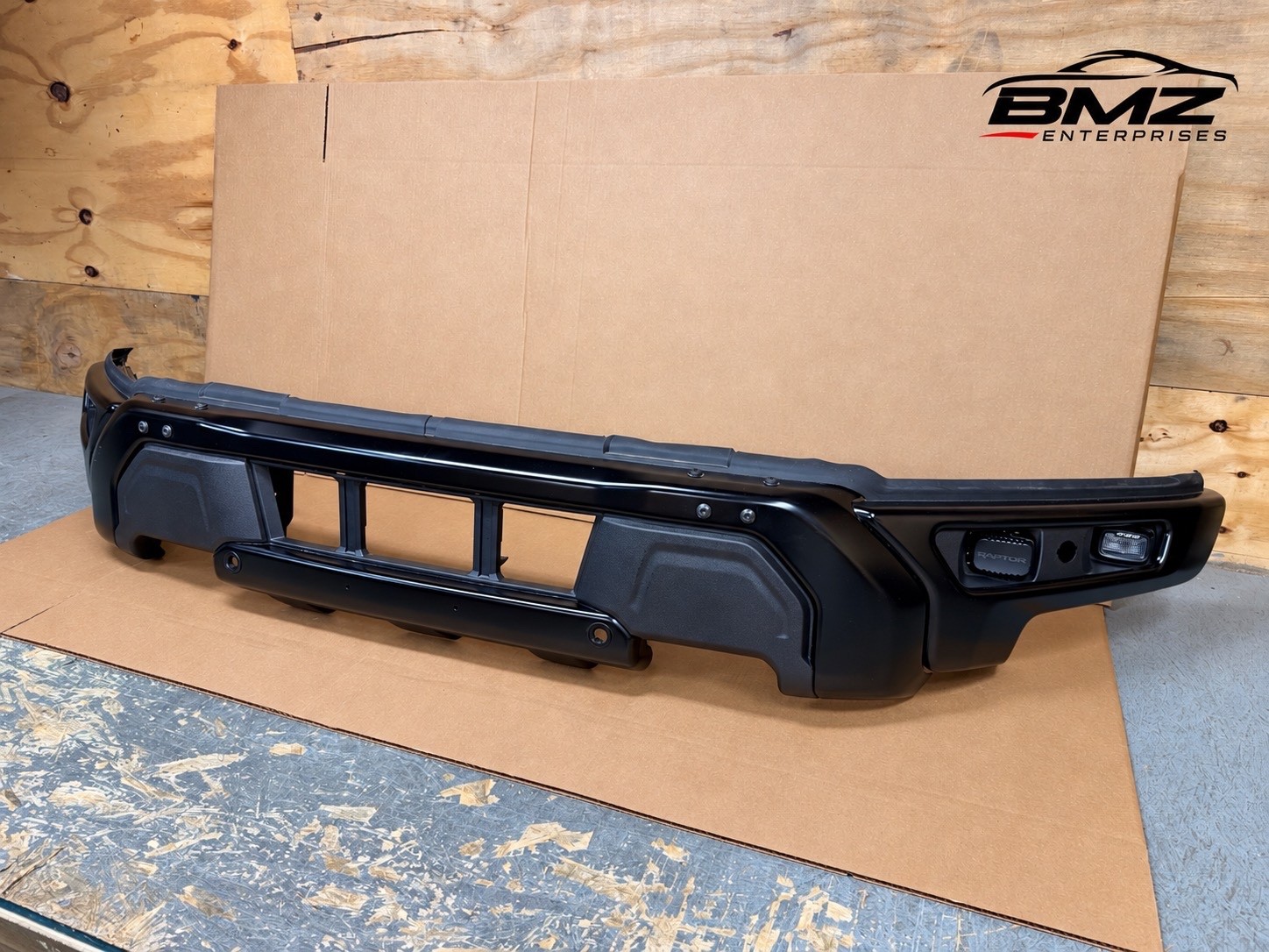 OEM Factory Ford Raptor F-150 METAL Front Bumper 24 25 W/ SENSOR HOLES & LIGHTS