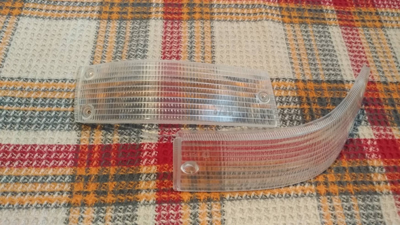 BMW 5 E28 , TURNING SIGNAL LENSES ,525M ,520,ALPINA HARTGE M5 ..L& R SIDE.. NEW 