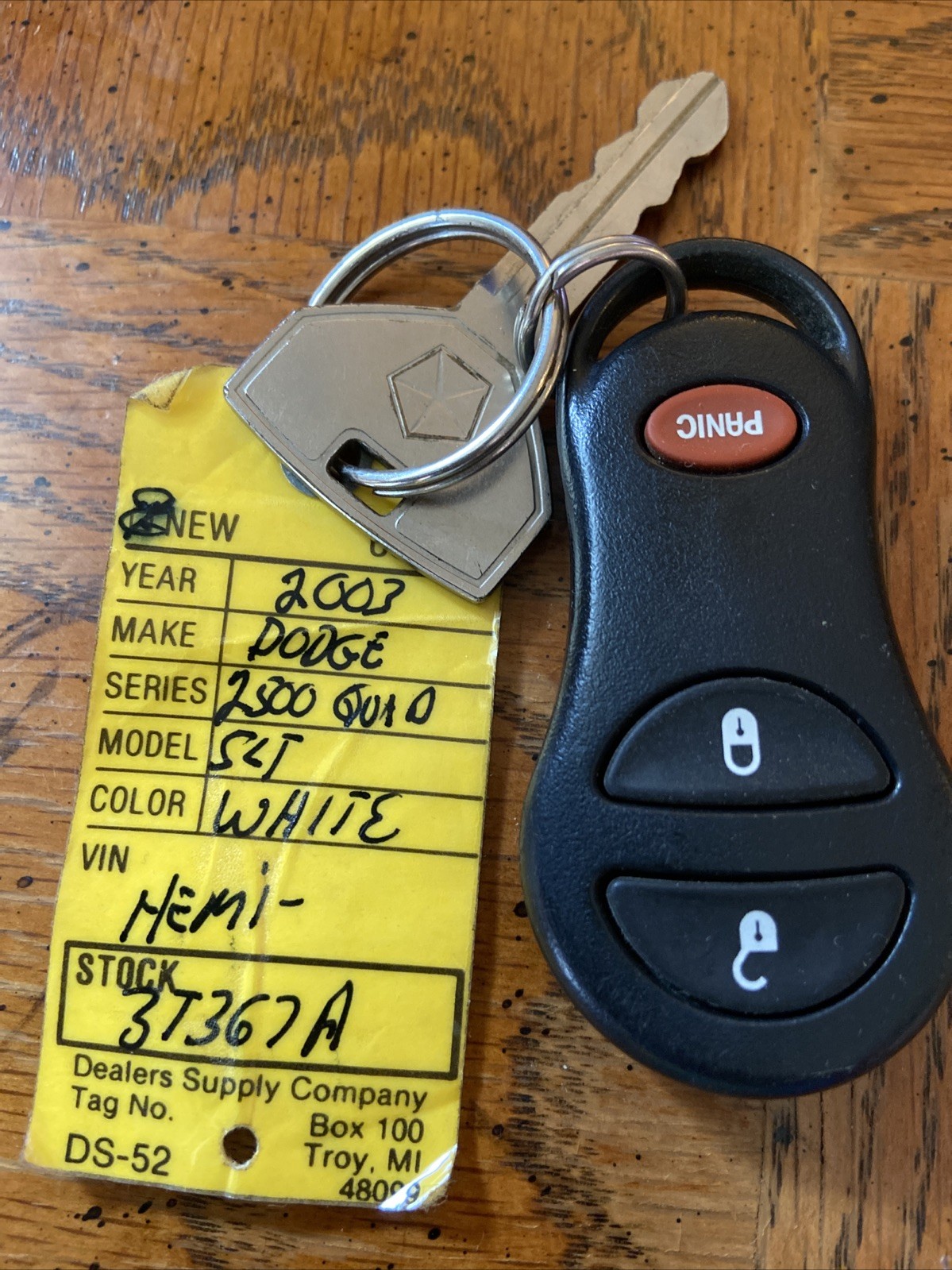 1998-2006 DODGE Ram 2500 KEYLESS REMOTE TRANSMITTER 100% OEM And Key 1500 1998-2006 DODGE Ram 2500 KEYLESS REMOTE TRANSMITTER 100% OEM And Key 1500