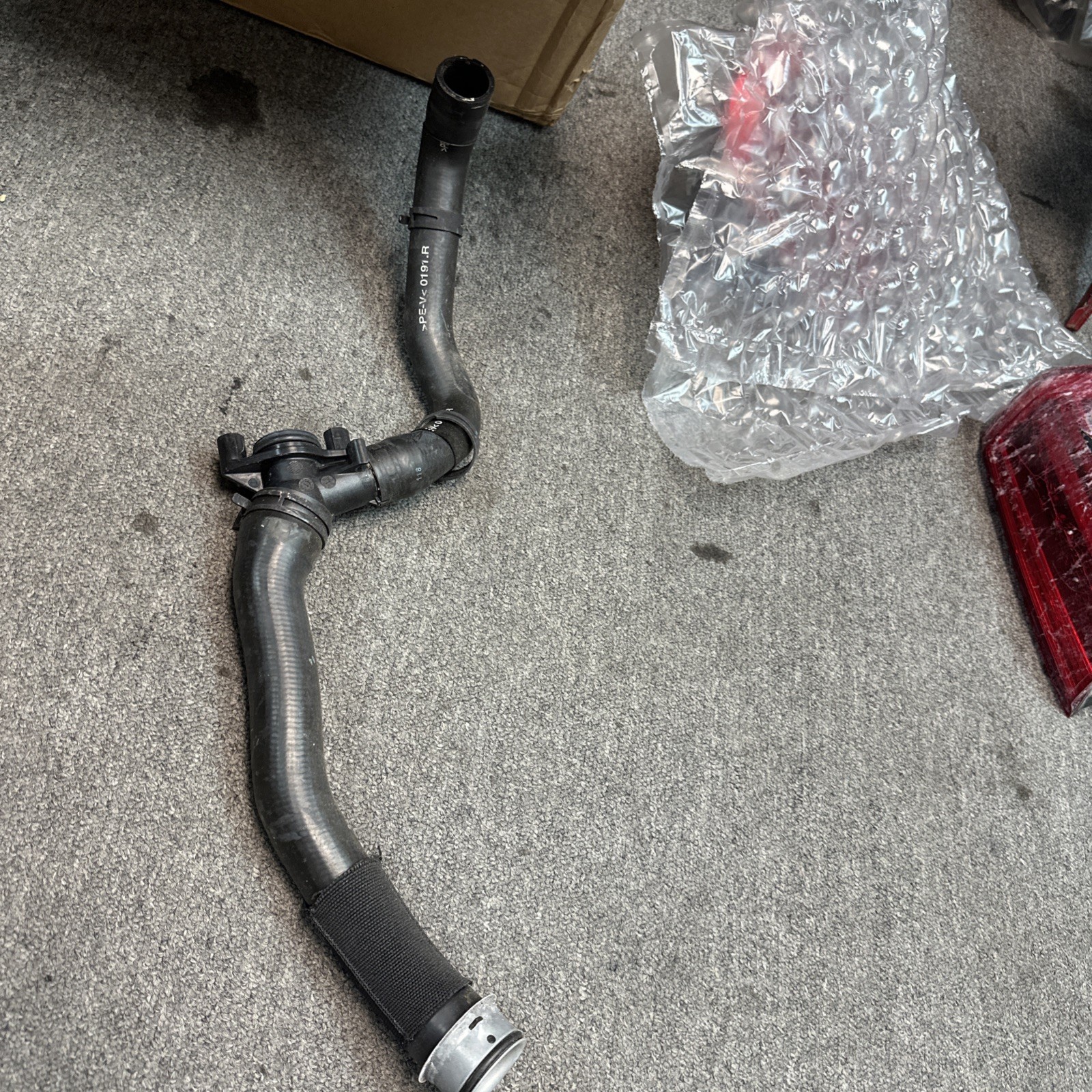 2016 Porsche 911 991 GT3 GT3RS Radiator Coolant Hose 99110663601 2016 Porsche 911 991 GT3 GT3RS Radiator Coolant Hose 99110663601