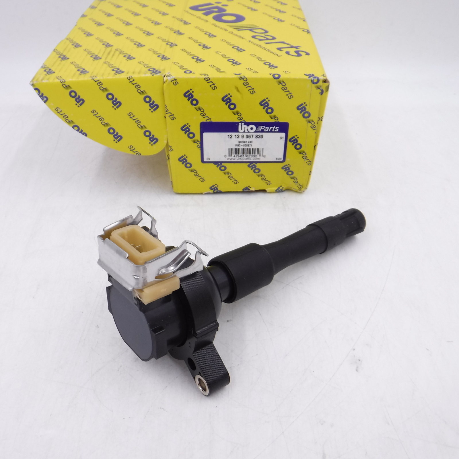 URO Ignition Coil BMW 323Ci 00, 323i 98, 323i 99-00, 323is 98-99, 325Ci 01-02 URO Ignition Coil BMW 323Ci 00, 323i 98, 323i 99-00, 323is 98-99, 325Ci 01-02