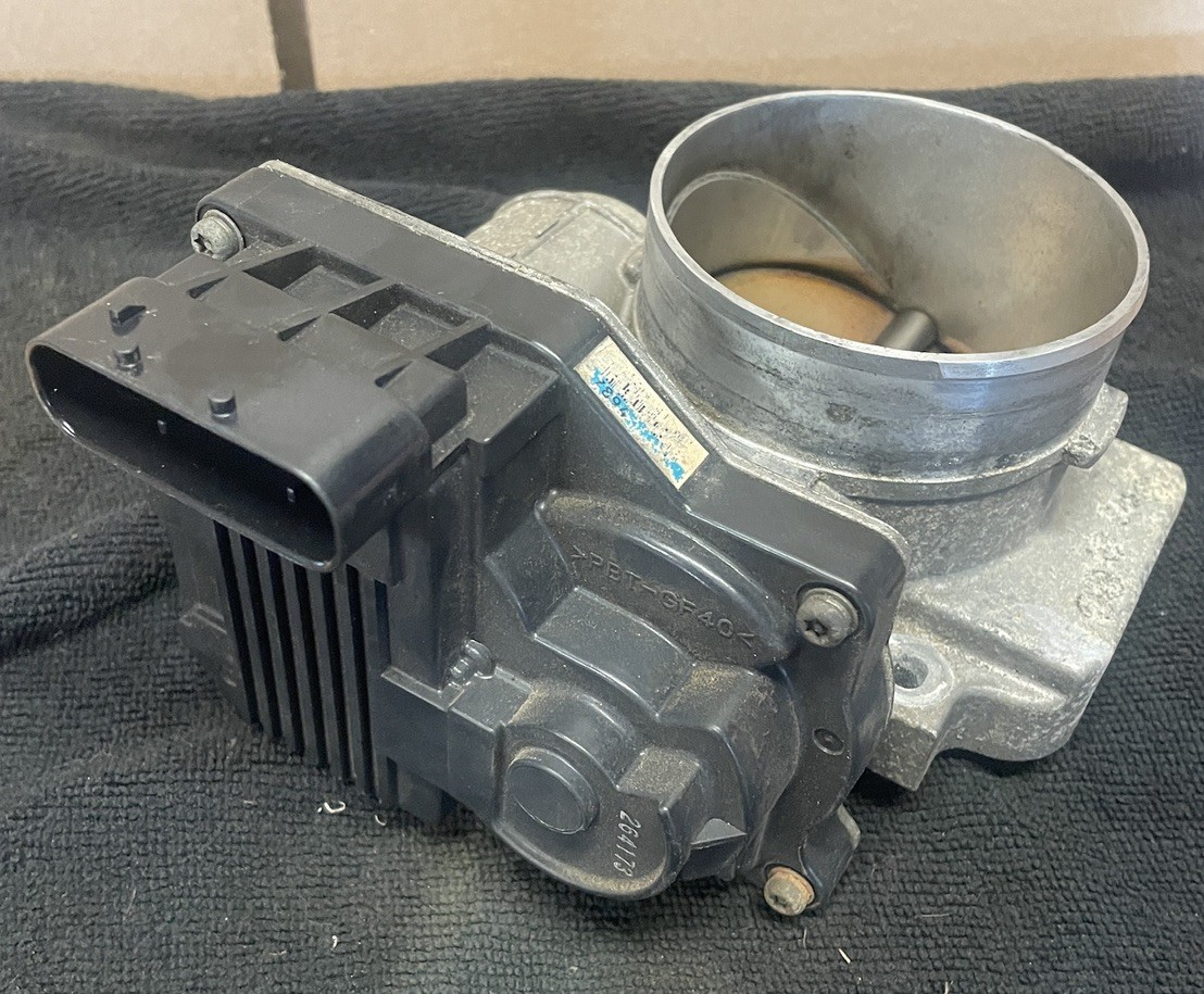 2005-2009 Buick Lacrosse Lucerne Grand Prix 3.8L Throttle Body Assembly OEM TPS 2005-2009 Buick Lacrosse Lucerne Grand Prix 3.8L Throttle Body Assembly OEM TPS