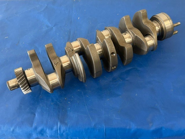 Volvo Penta OMC Cobra 3853338 Crankshaft  3.0L 4cyl Mercruiser GM 140966
