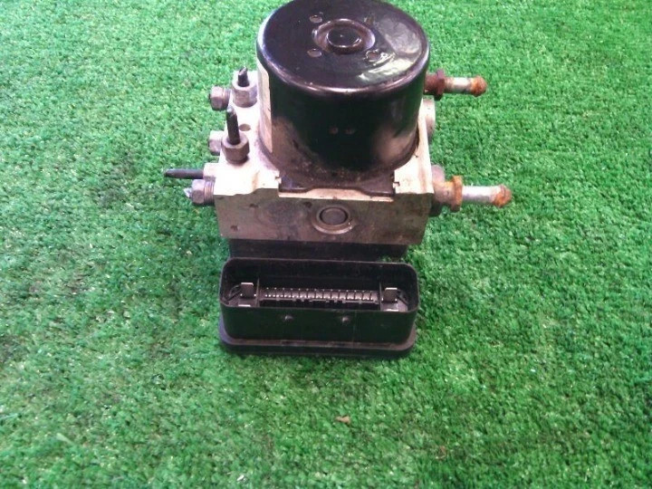 2010-2012 Dodge Caliber ABS Anti-Lock Brake Pump Assembly OEM 2010-2012 Dodge Caliber ABS Anti-Lock Brake Pump Assembly OEM