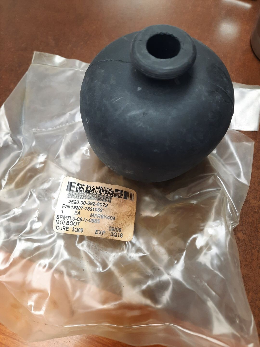 M35 Transmission Shift Tower Boot M35A1 M35A2 NOS 7521062