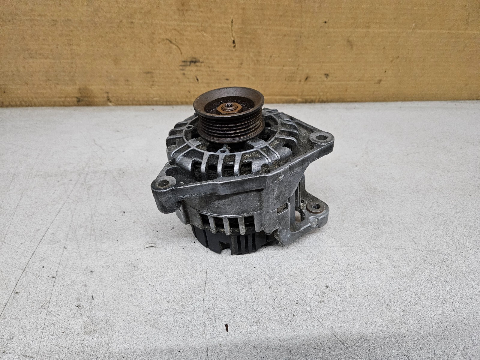 1999-2002 AUDI A6 2.8 120 AMP ALTERNATOR OEM