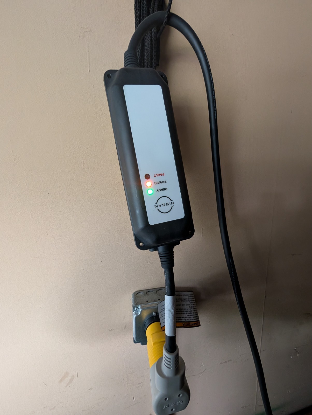 Nissan EV Charger EVSE home dual charger cable. 296900 Nissan EV Charger EVSE home dual charger cable. 296900