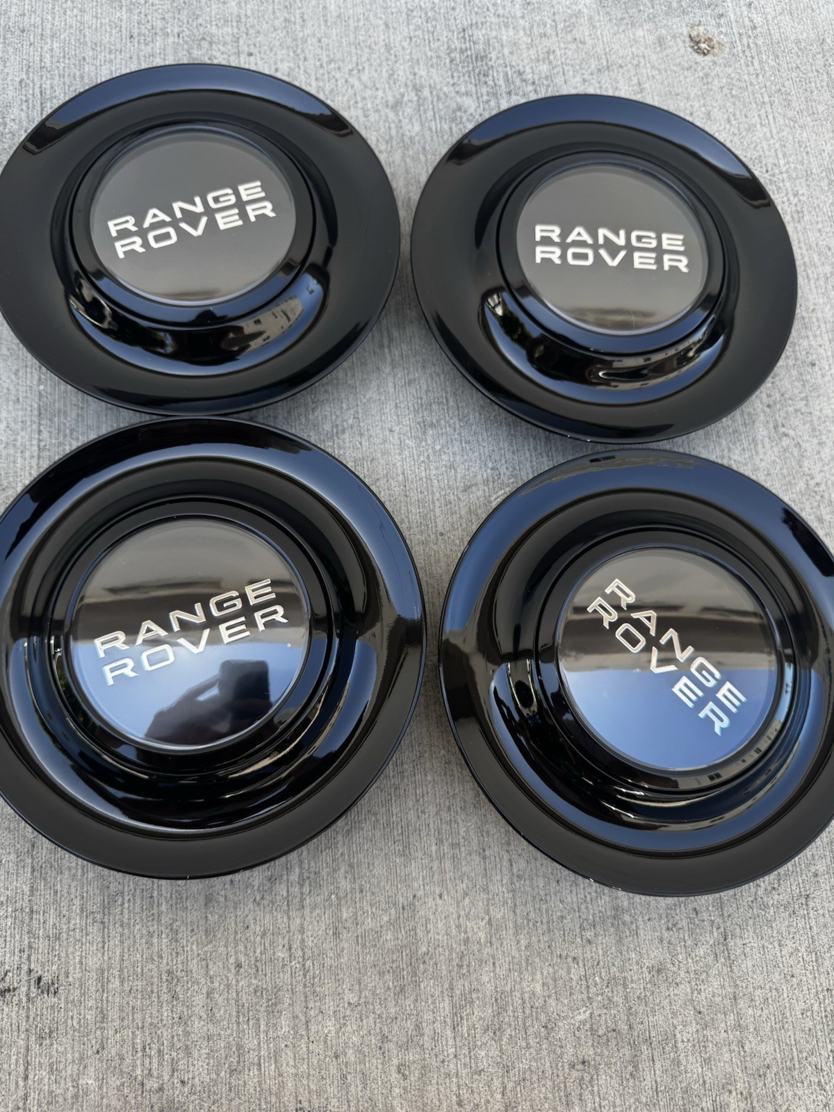 Set 4 Range Rover Black Floating Center Caps Hubcap 20 Set 4 Range Rover Black Floating Center Caps Hubcap 20