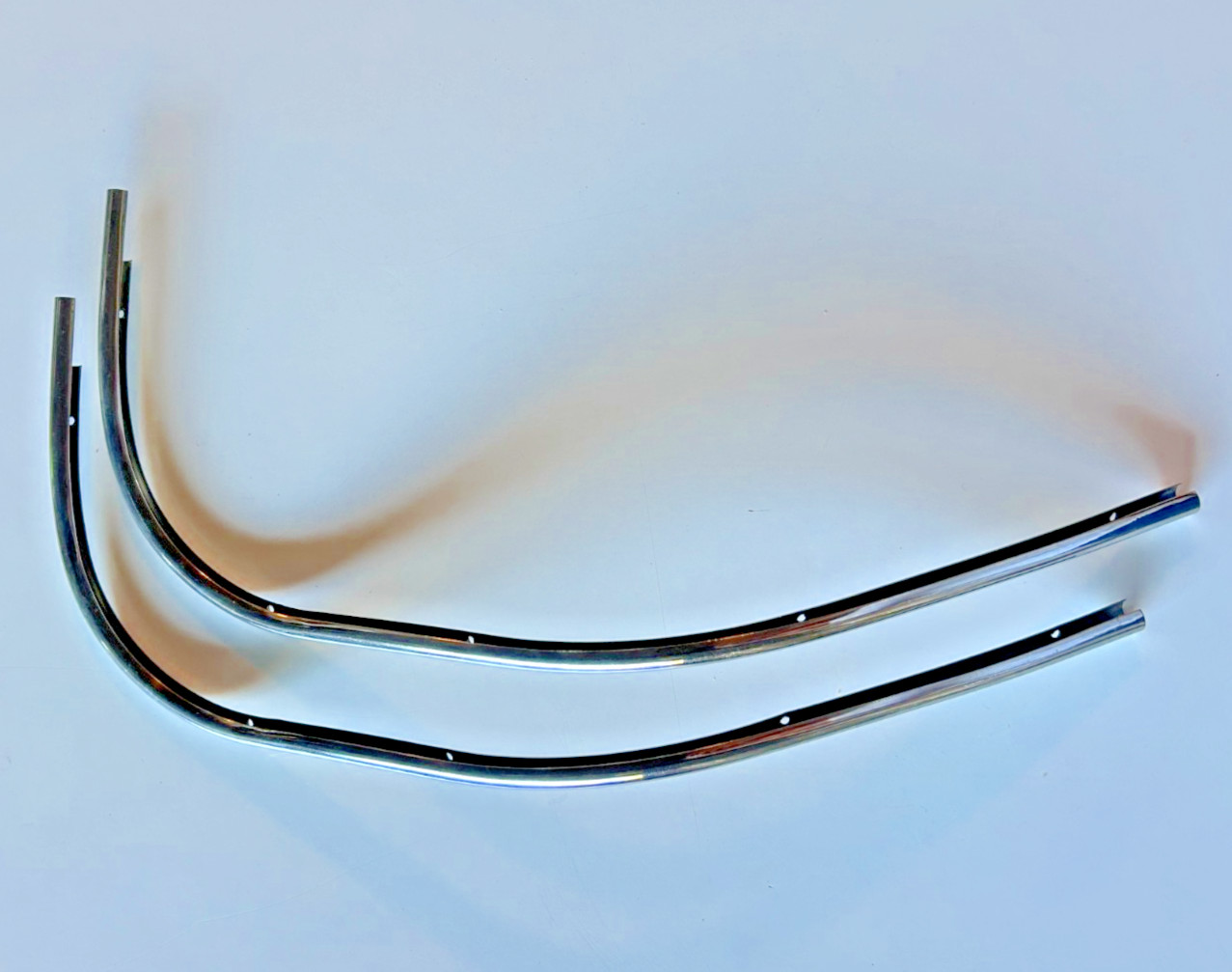 NOS ULMA Vespa Legshield Trim Stainless Steel INOX #250 VGLA RIGHT SIDE ONLY NOS ULMA Vespa Legshield Trim Stainless Steel INOX #250 VGLA RIGHT SIDE ONLY