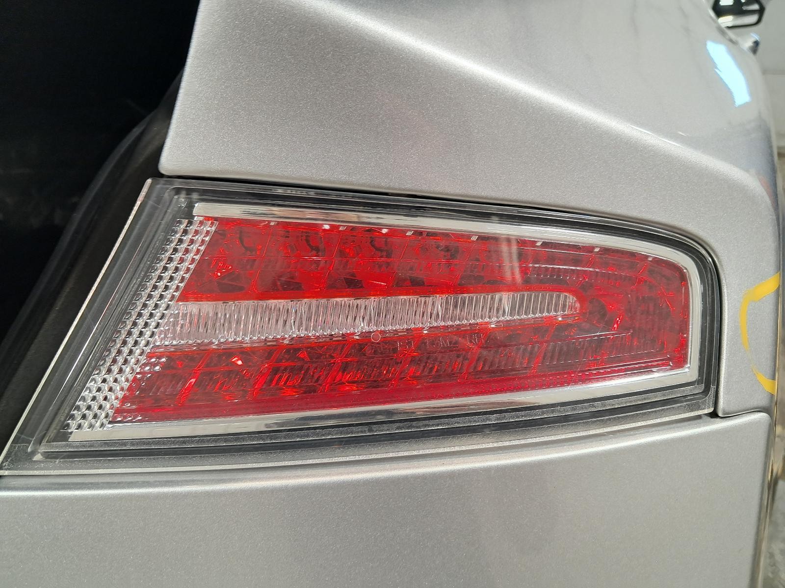 2013-2020 LINCOLN MKZ Right Taillight quarter panel mounted,