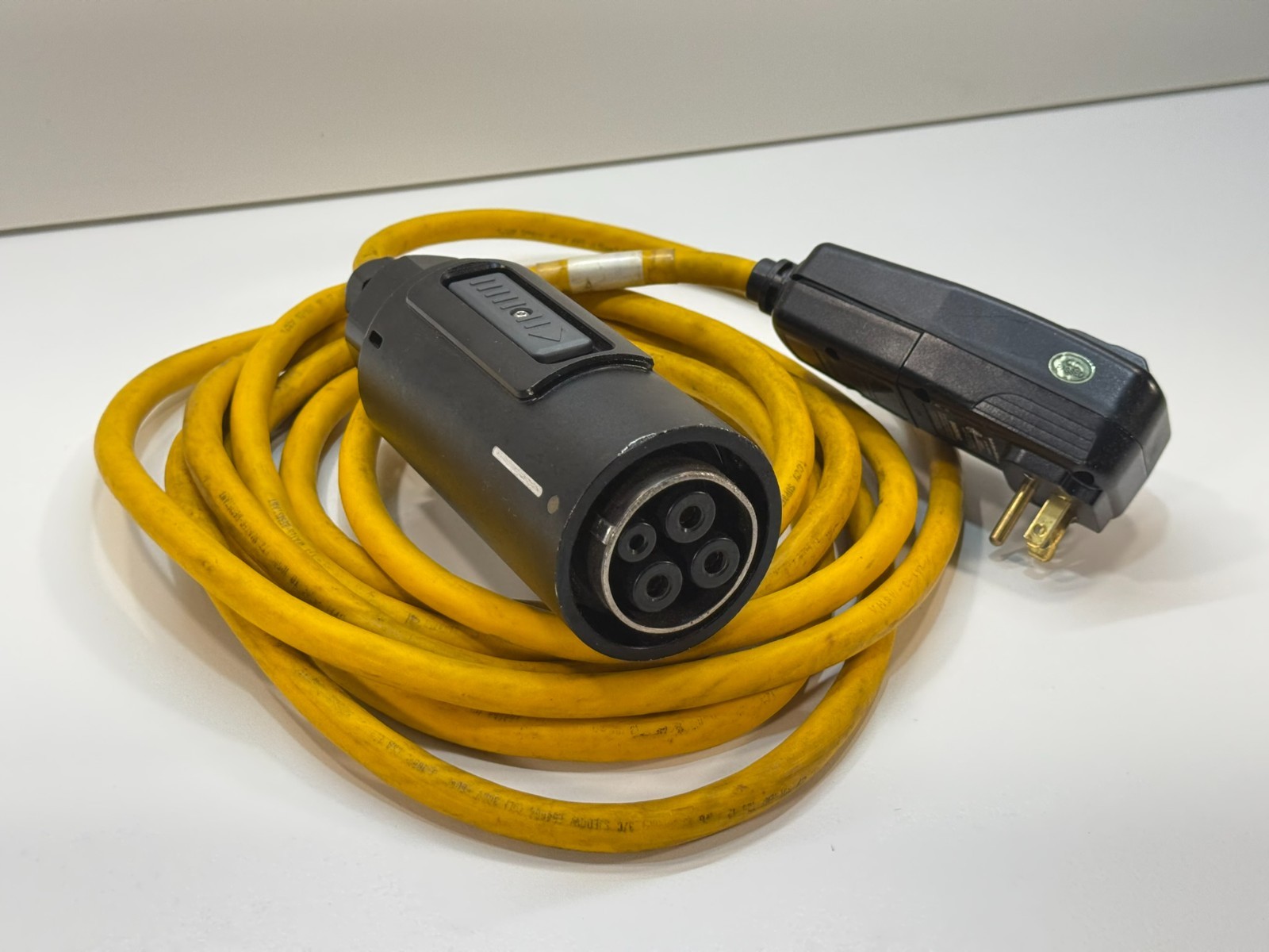 Original TESLA ROADSTER MOBILE CONNECTOR CHARGING CABLE ORIGINAL 2008-2012