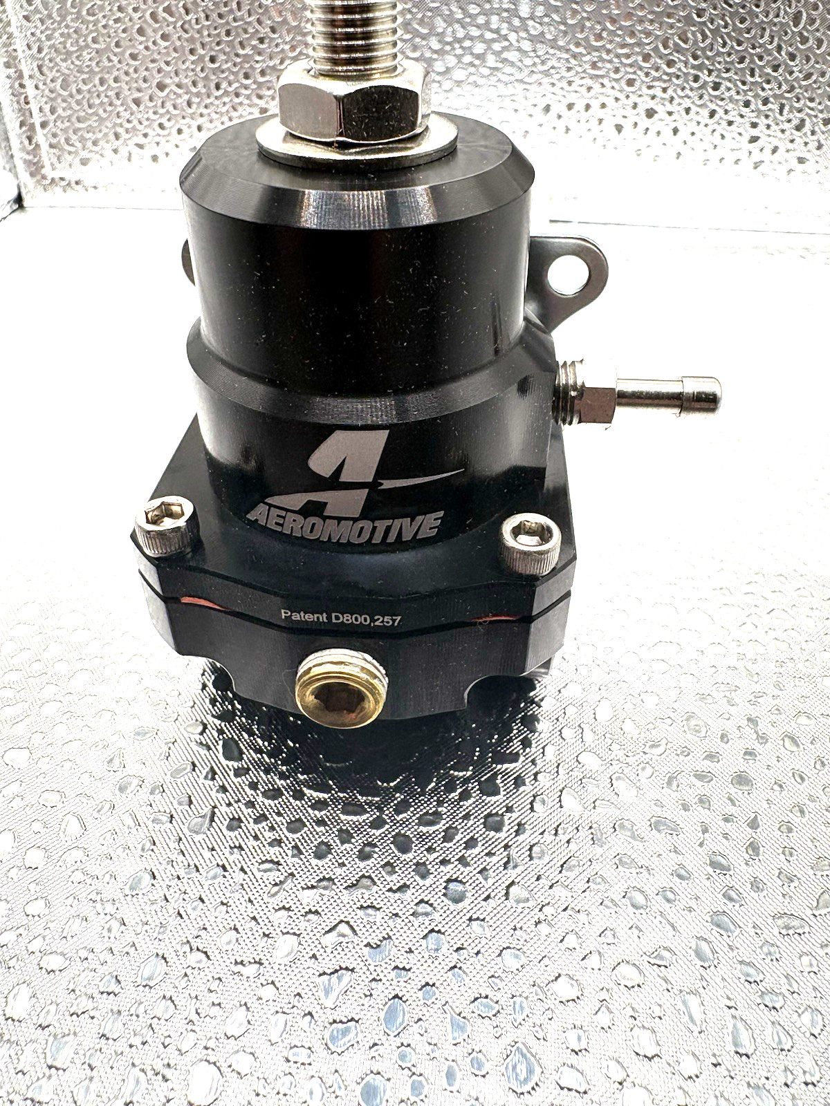 Aeromotive 13140 gen 2 black Fuel pressure Regulator-panel mount-New in Box Aeromotive 13140 gen 2 black Fuel pressure Regulator-panel mount-New in Box