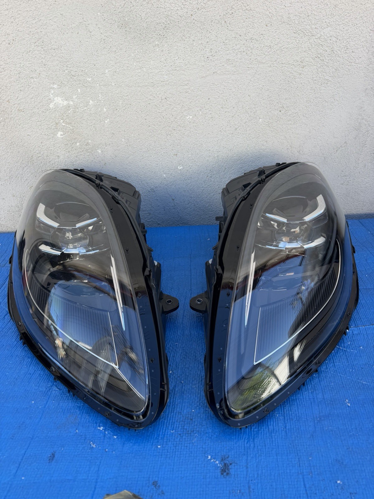 2019 2020 2021 2022 PORSCHE MACAN HEADLIGHTS RIGHT & LEFT PDLS FULL LED OEM
