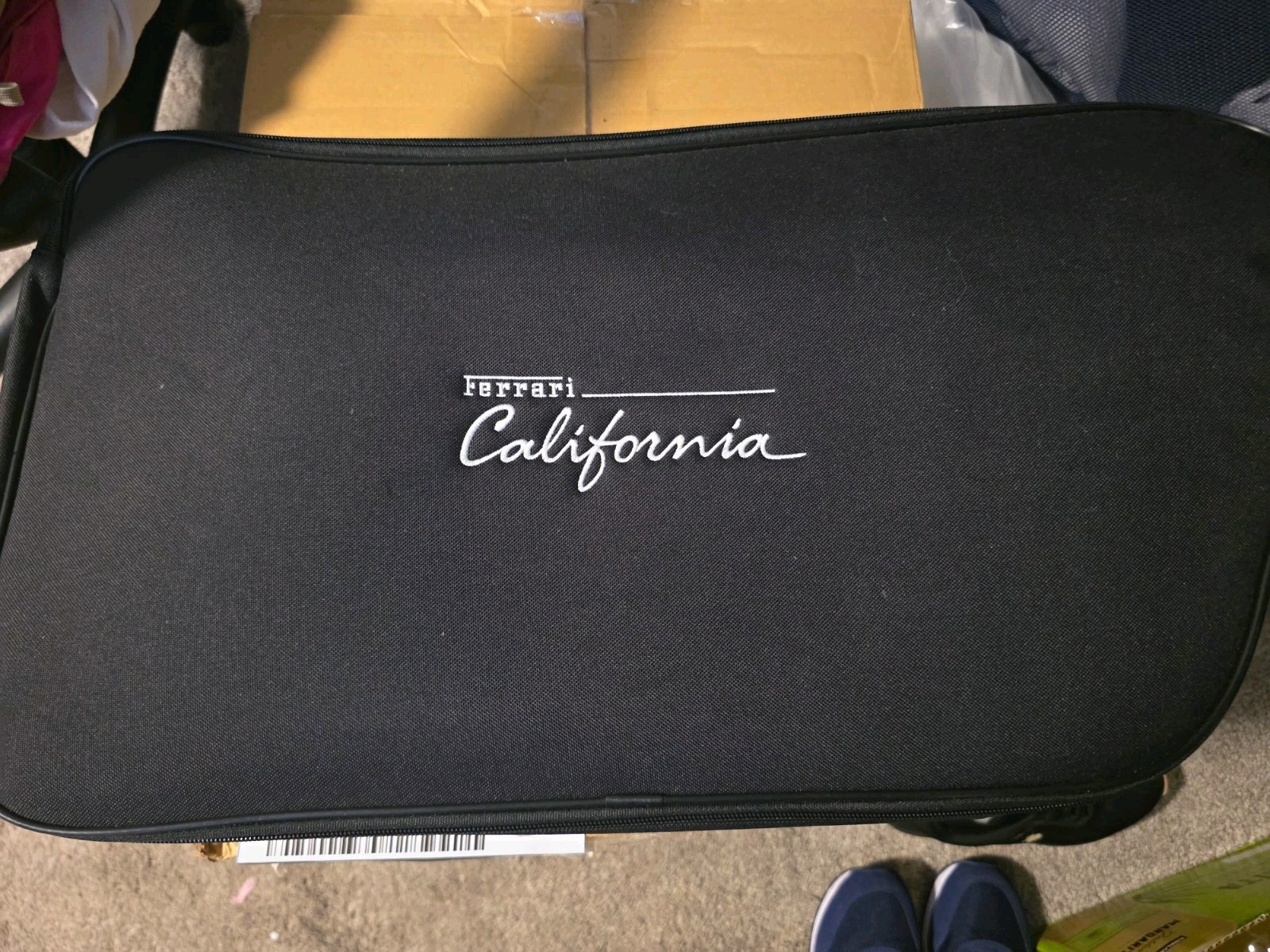 Ferrari California Windscreen 083632900 Brand New Genuine OEM Ferrari California Windscreen 083632900 Brand New Genuine OEM