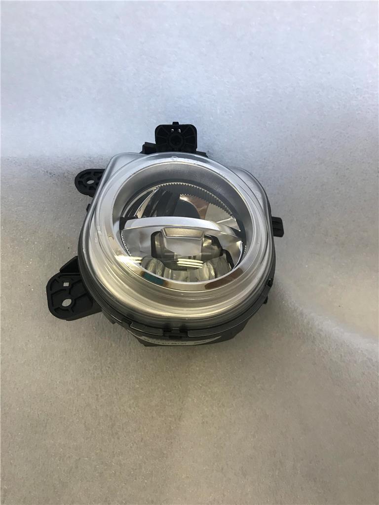 2014-2016 BMW x3 x4 x5 x6 LH Fog Light OEM 63 17 7 317 251 07 LED LIGHT
