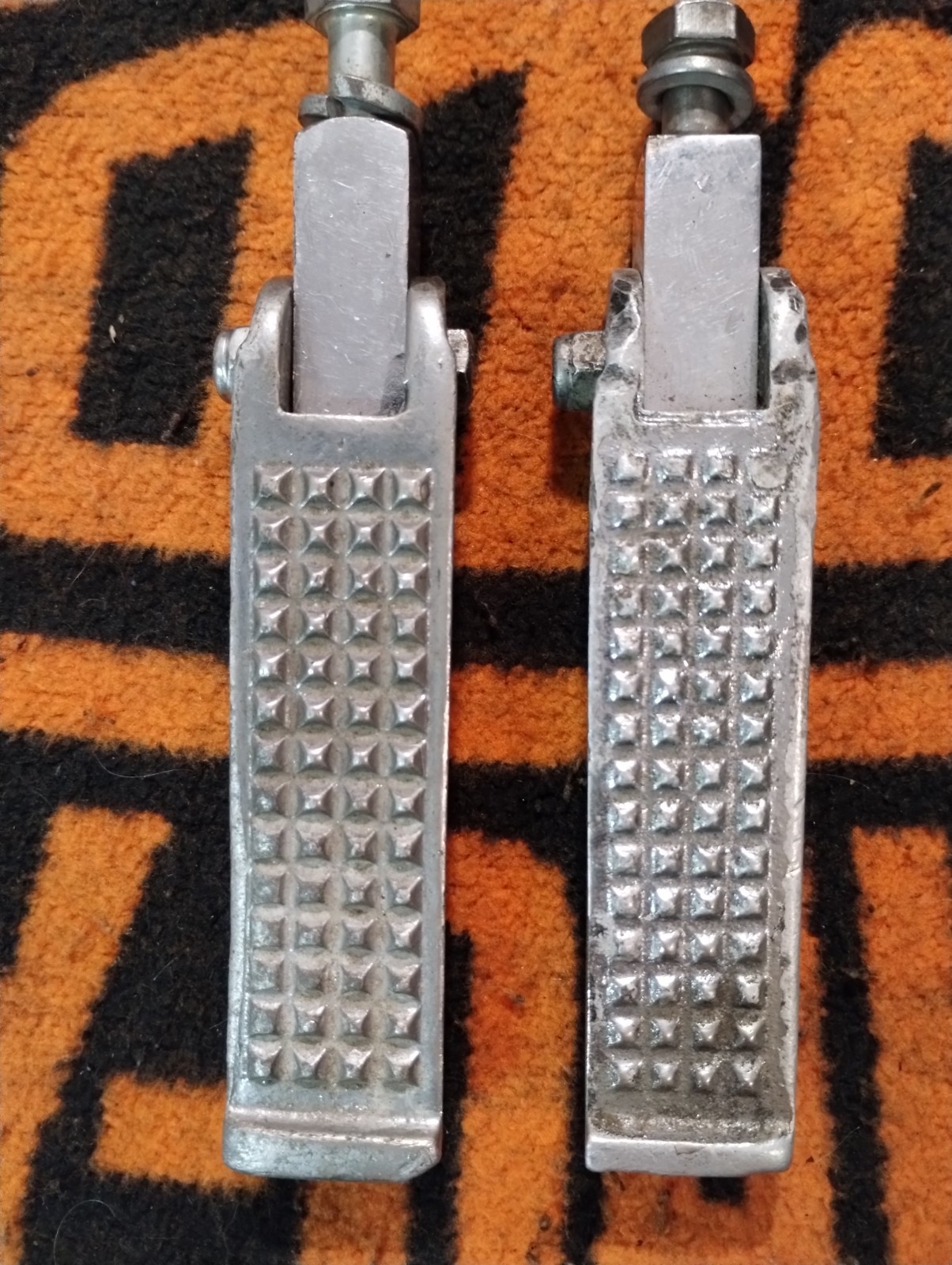 Vintage Harley- Chopper Foot Pegs