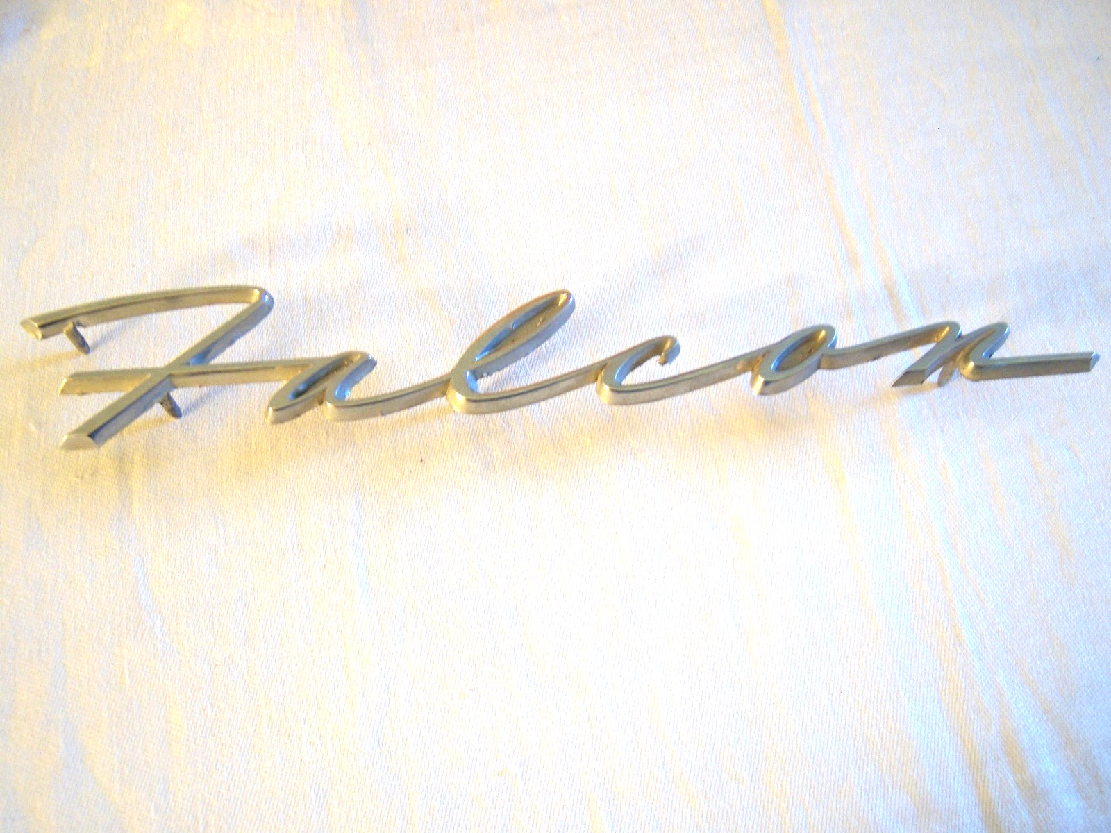 1961 FORD FALCON SCRIPT FENDER EMBLEM ~ OEM C1DB-16098-B 1961 FORD FALCON SCRIPT FENDER EMBLEM ~ OEM C1DB-16098-B