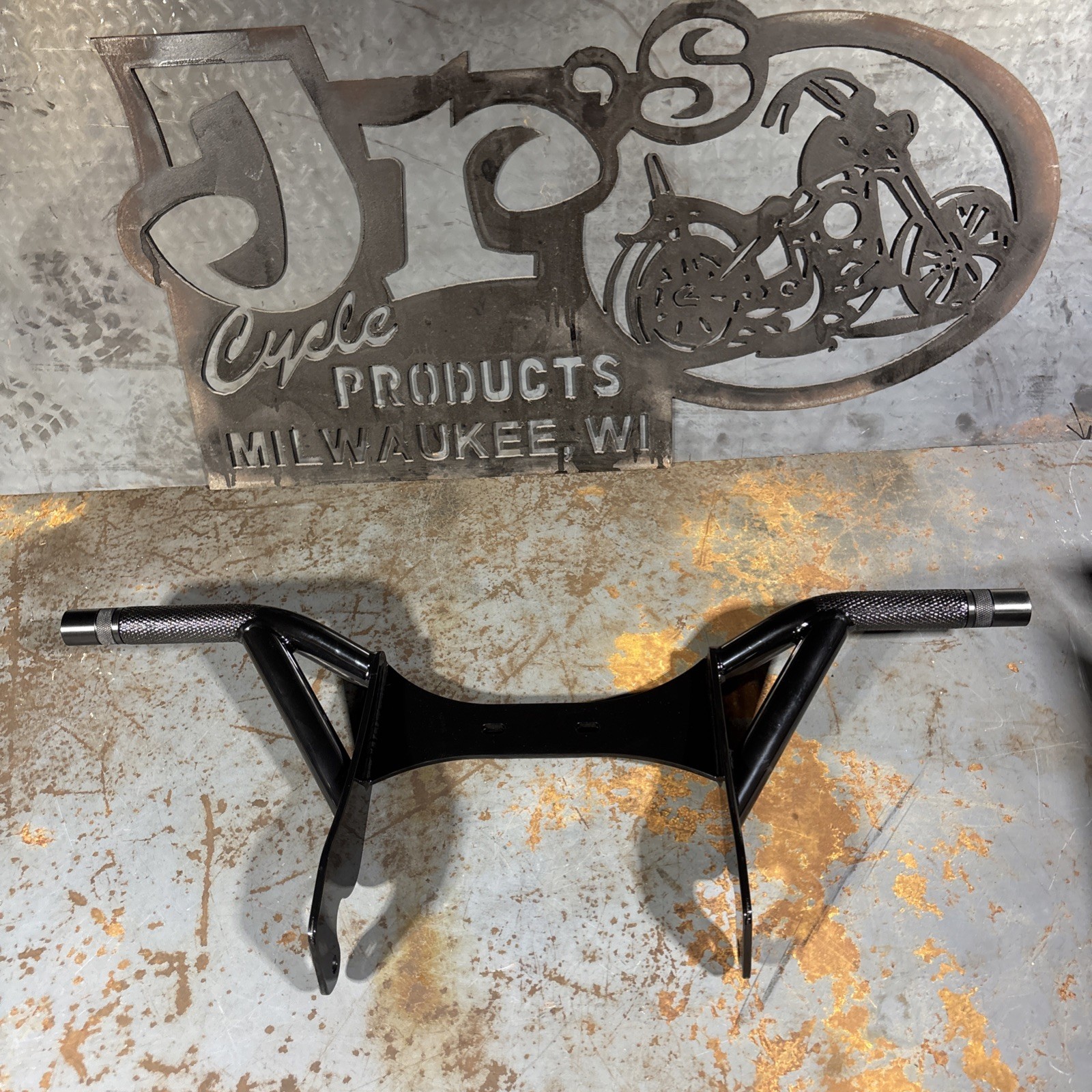 Burly Brand Front Highway Bar Brawler Kit 4 Harley 14-23 Touring Models Burly Brand Front Highway Bar Brawler Kit 4 Harley 14-23 Touring Models