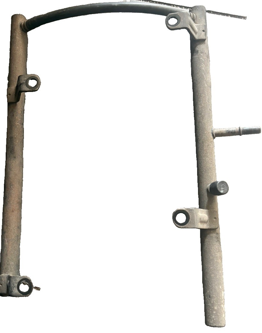 98-03 5.2 5.9 V8 Magnum Fuel Injector Manifold Rail