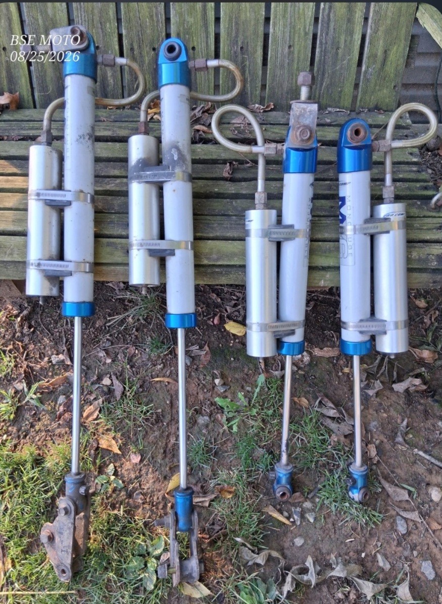Pro Comp MX-6 Monotube Shock Absorbers Pro Comp MX-6 Monotube Shock Absorbers
