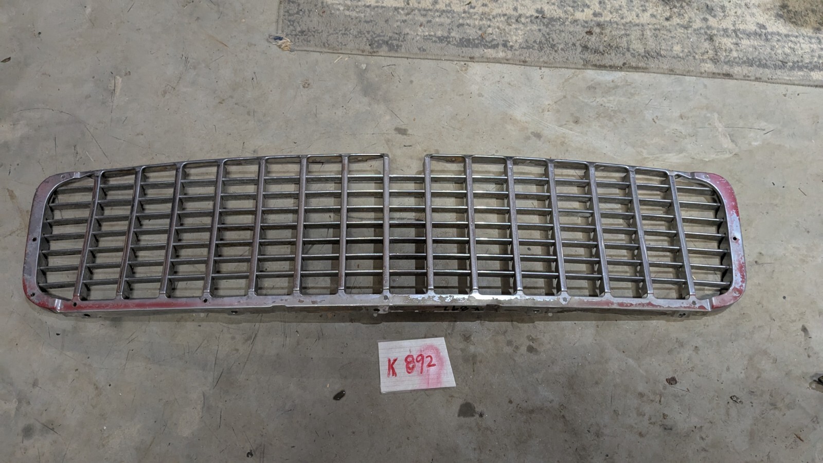 1955 CHEVY BELAIR ORIGINAL FRONT GRILLE. LOCAL PICK UP ONLY 1955 CHEVY BELAIR ORIGINAL FRONT GRILLE. LOCAL PICK UP ONLY