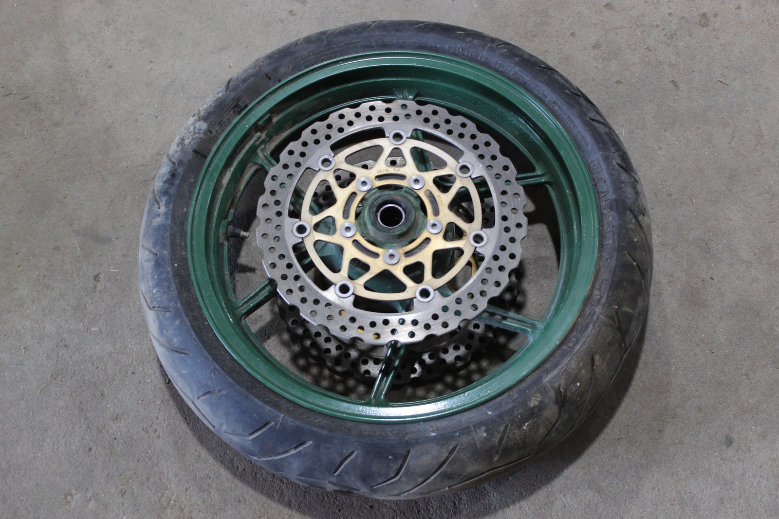 2005 2006 Kawasaki Ninja Zx6r Zx636c Front Wheel Rim PAINTED 41073-0039-2a