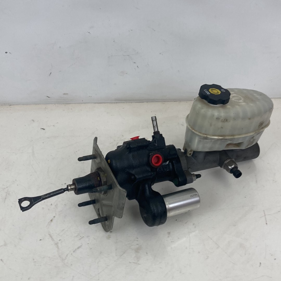 2007-10 Chevy Silverado GMT900 2500 Brake Hydroboost Master Cylinder OEM #5367M