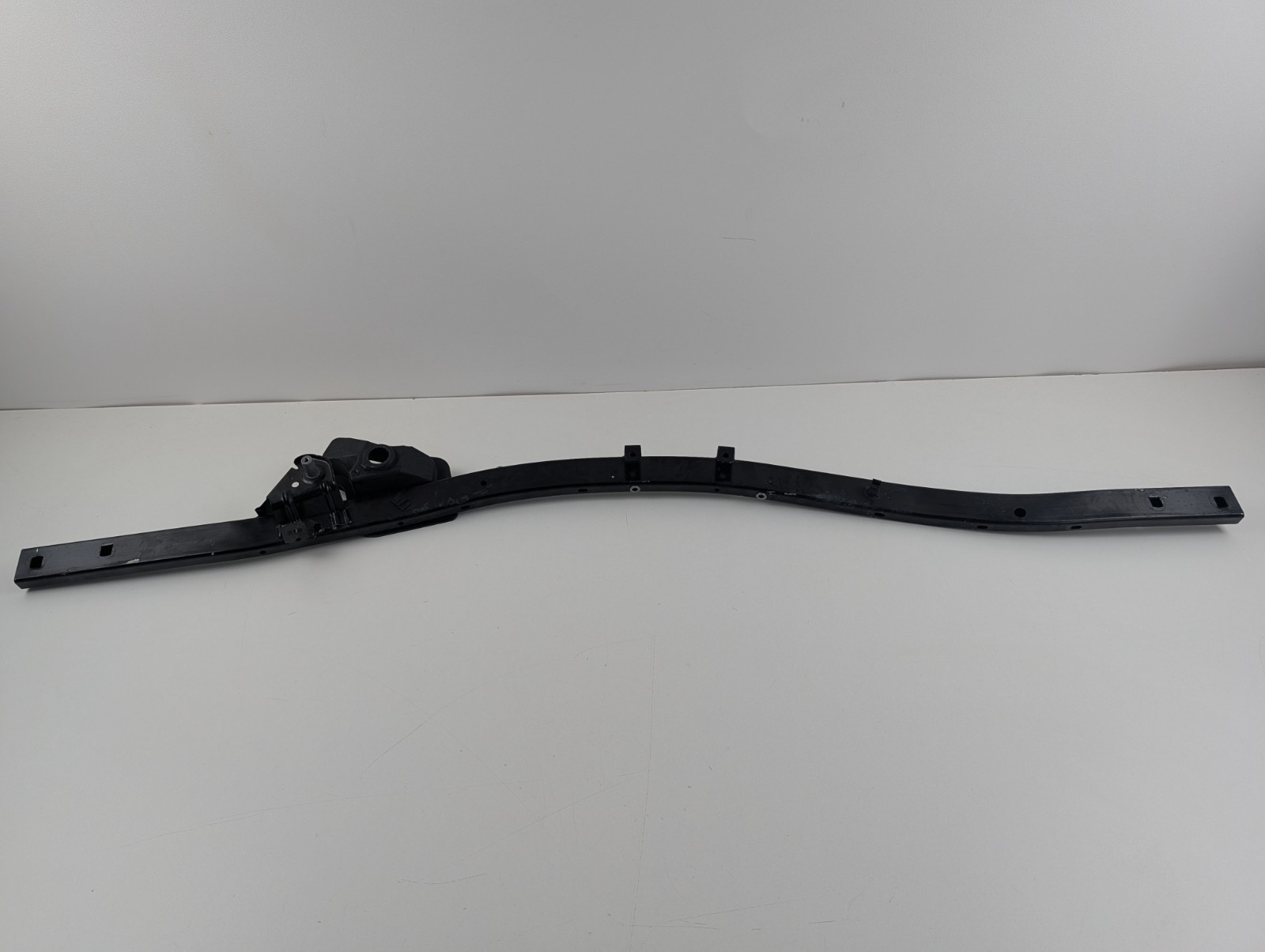 2014-2022 Maserati Ghibli Front Suspension Strut Tower Bar Brace 670037229 OEM