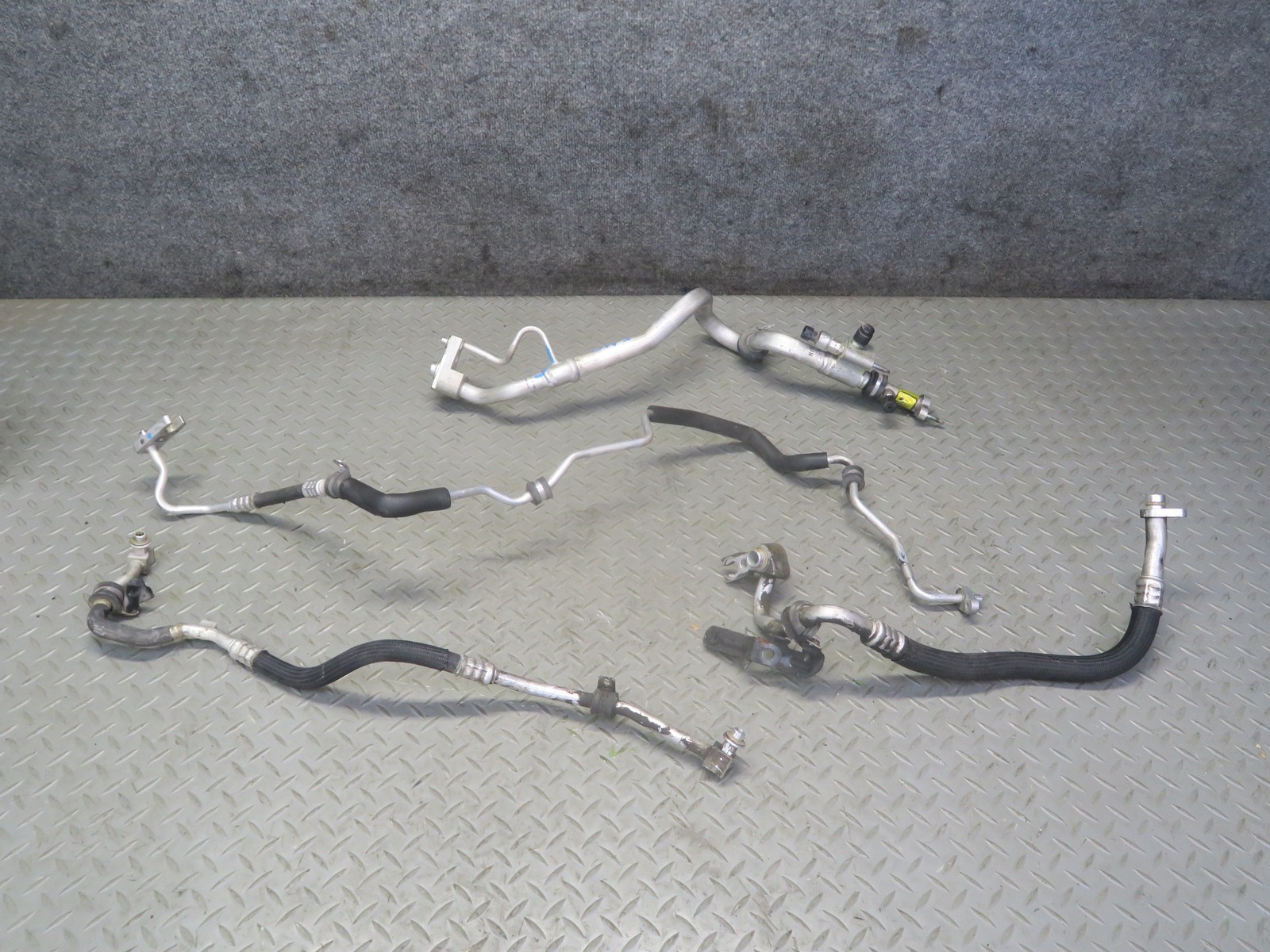 2017-2021 MASERATI QUATTROPORTE SQ4 M156 A/C AIR CONDITION HOSE PIPE LINE SET