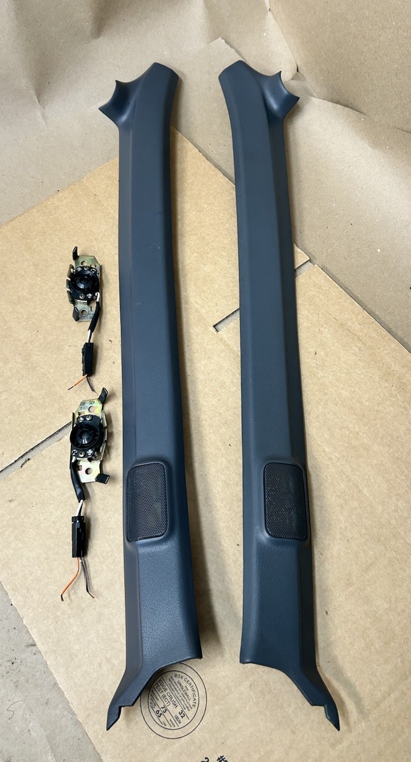 86-97 nissan hardbody d21 pathfinder A pillar Trim Right Left speakers Tweeter 86-97 nissan hardbody d21 pathfinder A pillar Trim Right Left speakers Tweeter