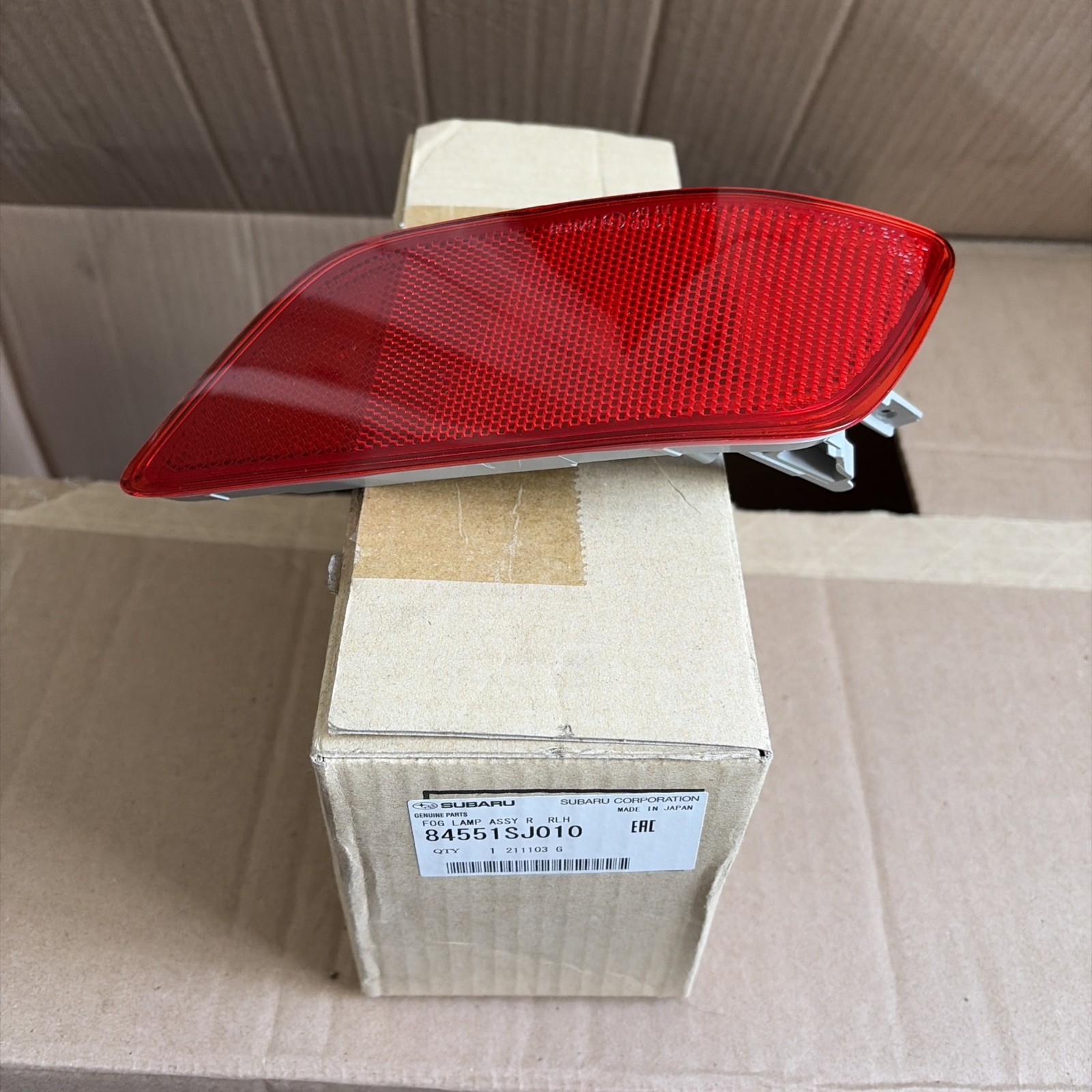 OEM NEW 2019-2024 Subaru Forester Rear Reflex Reflector Driver Side 84551SJ010 OEM NEW 2019-2024 Subaru Forester Rear Reflex Reflector Driver Side 84551SJ010
